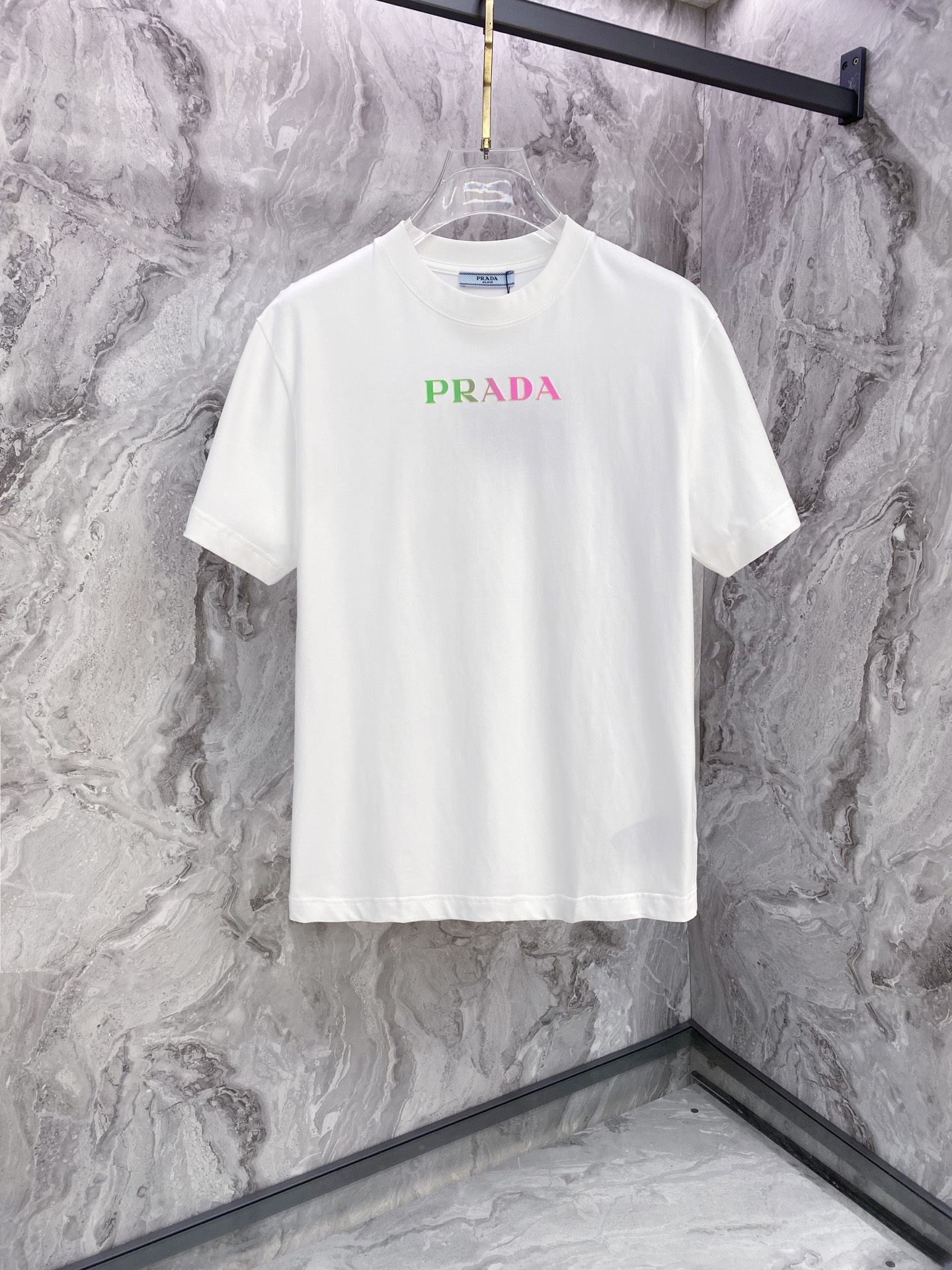 Prada 普拉达 2026ss 春夏新款首发专柜最新款短袖圆领T恤 高端订制 设计前卫时尚！品牌log