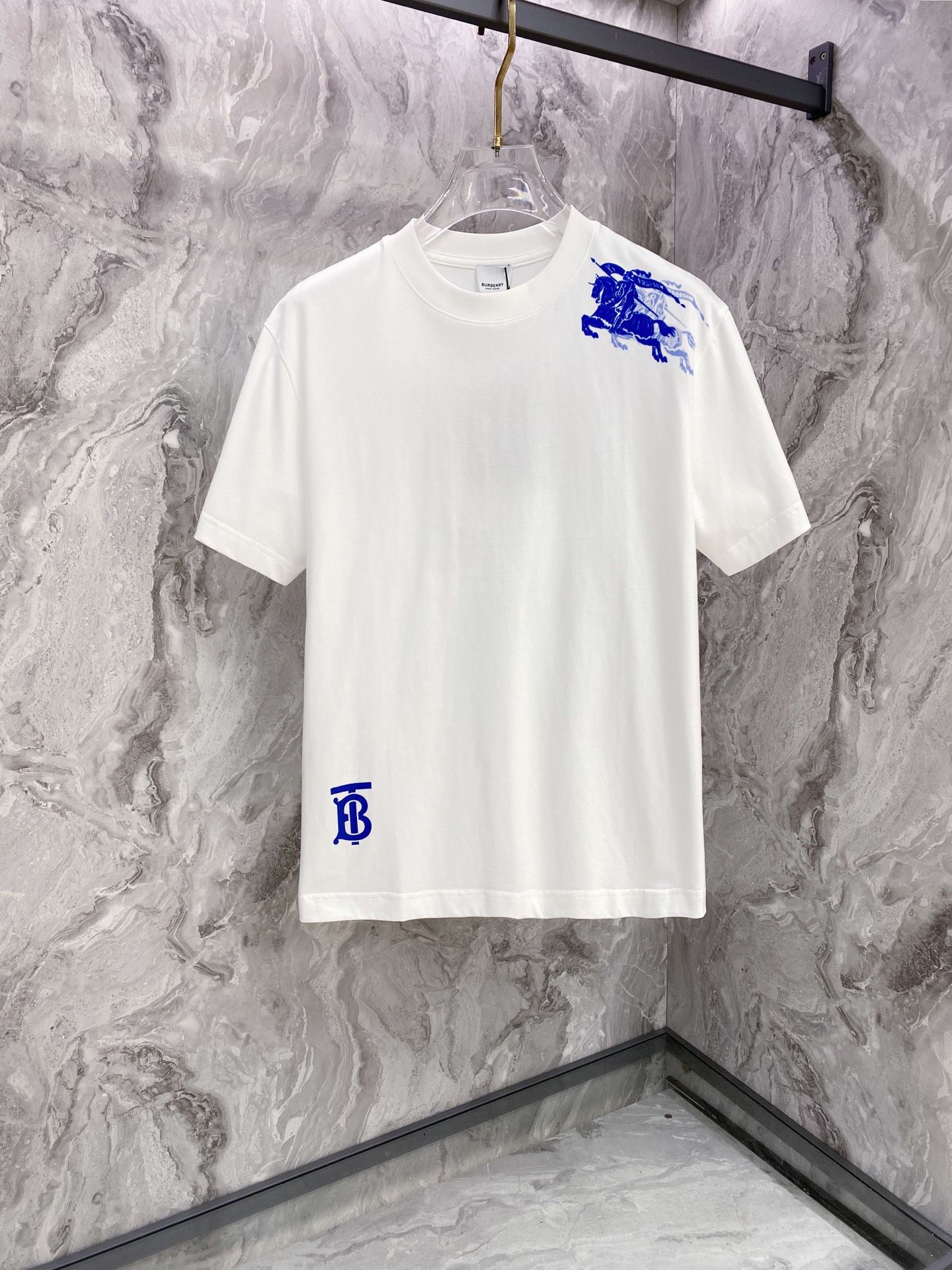 Burberry 巴宝莉 2026ss 春夏新款首发专柜最新款短袖圆领T恤 高端订制 设计前卫时尚！品牌