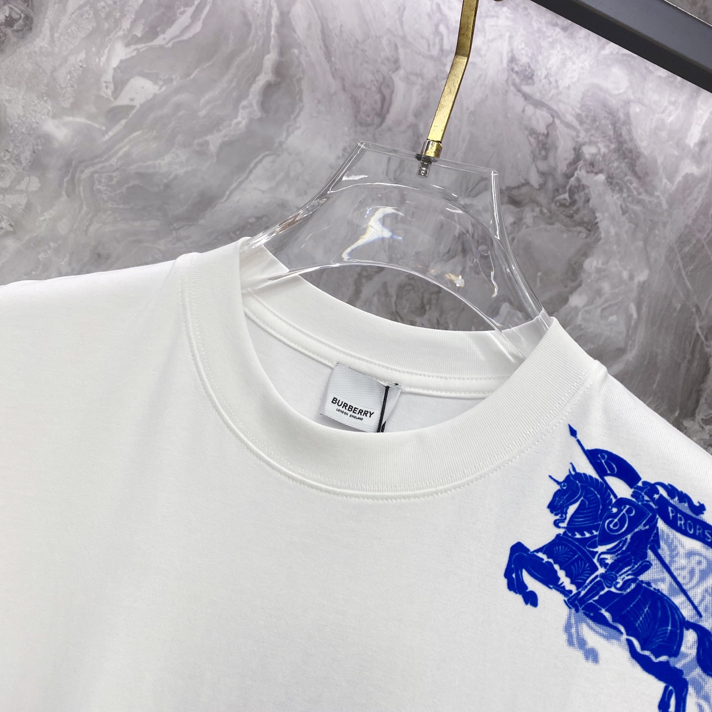 Burberry 巴宝莉 2026ss 春夏新款首发专柜最新款短袖圆领T恤 高端订制 设计前卫时尚！品牌