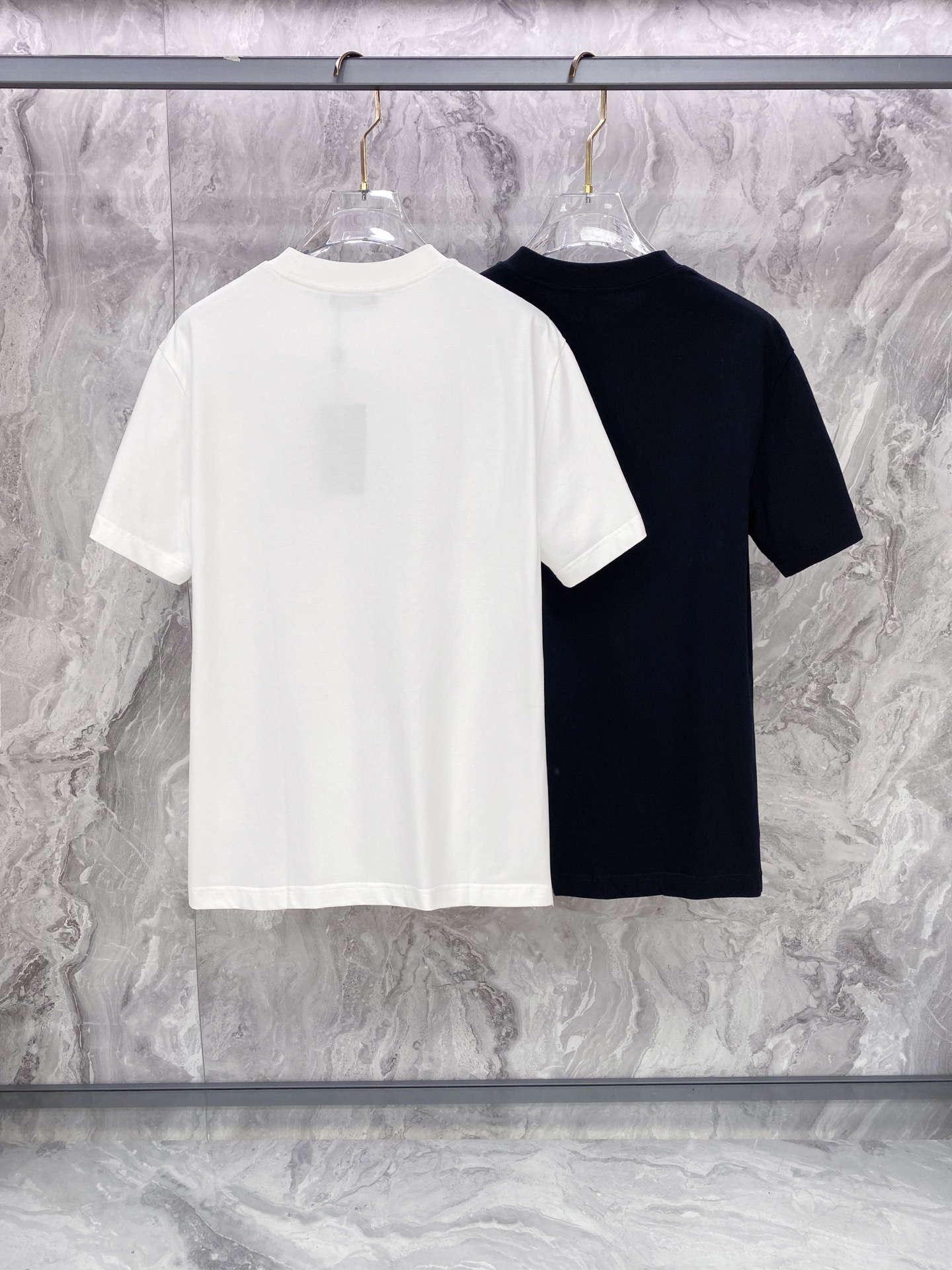 Versace 范思哲 2026ss 春夏新款首发专柜最新款短袖圆领T恤 高端订制 设计前卫时尚！品牌l