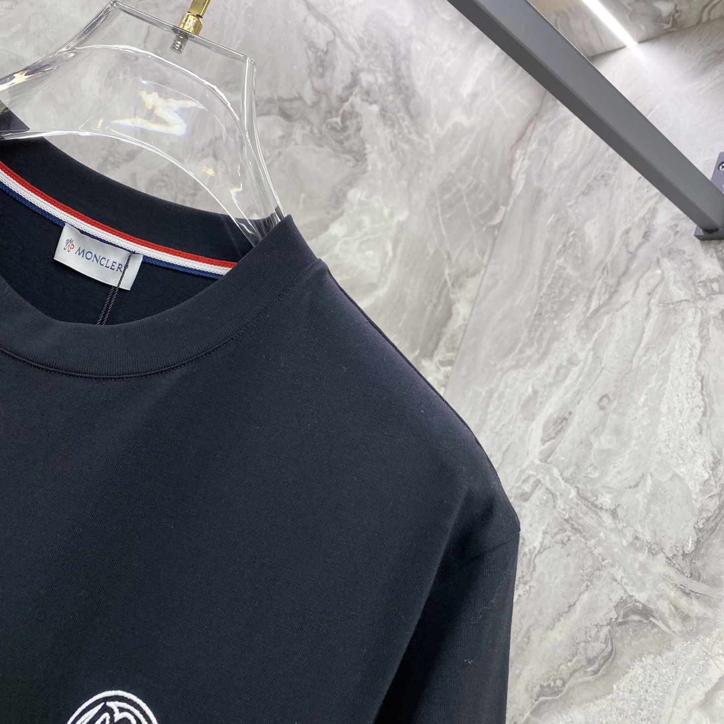 Moncler 蒙口 2026ss 春夏新款首发专柜最新款短袖圆领T恤 高端订制 设计前卫时尚！品牌lo