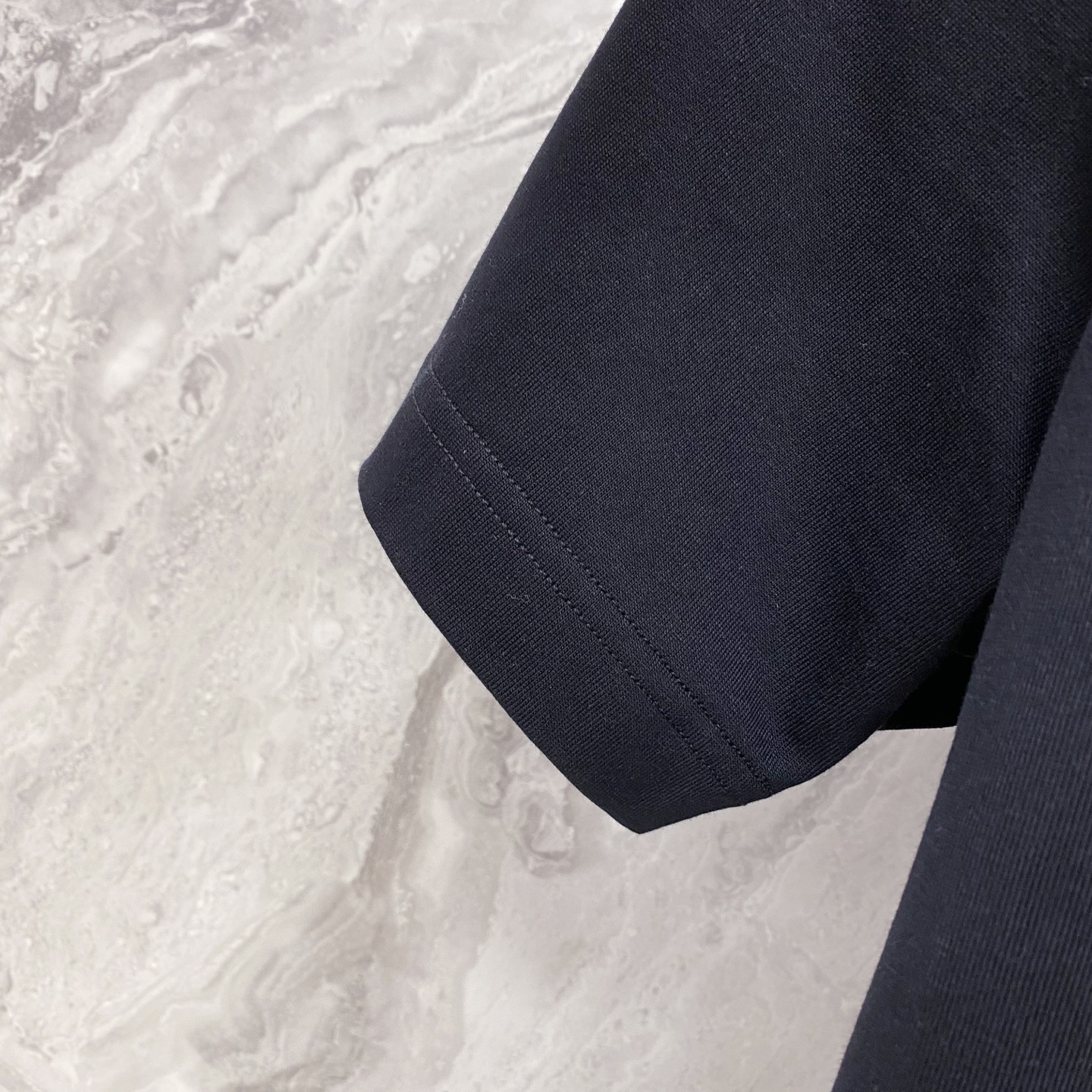 Moncler 蒙口 2026ss 春夏新款首发专柜最新款短袖圆领T恤 高端订制 设计前卫时尚！品牌lo