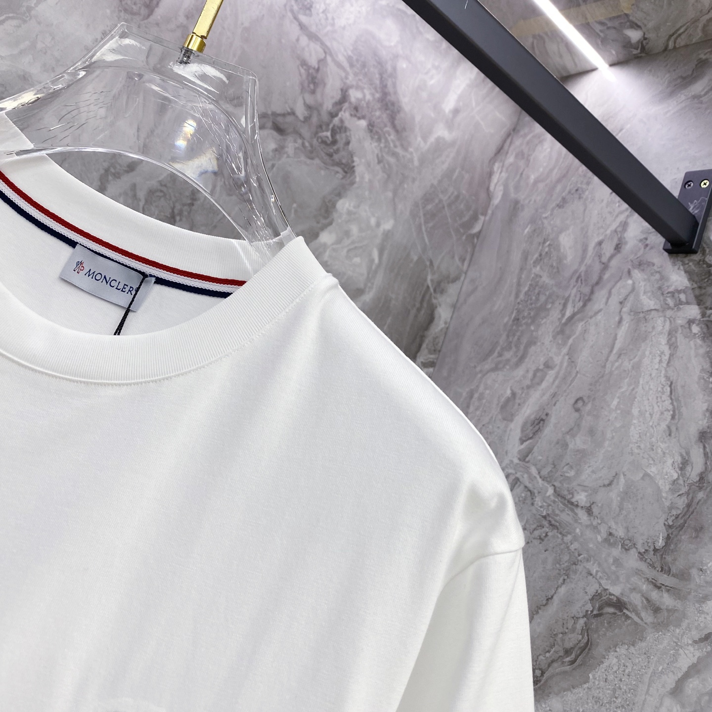 Moncler 蒙口 2026ss 春夏新款首发专柜最新款短袖圆领T恤 高端订制 设计前卫时尚！品牌lo