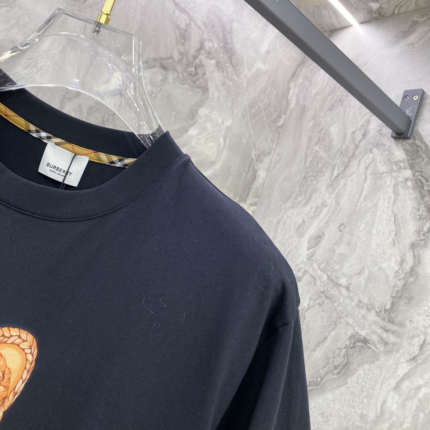 Burberry 巴宝莉 2026ss 春夏新款首发专柜最新款短袖圆领T恤 高端订制 设计前卫时尚！品牌