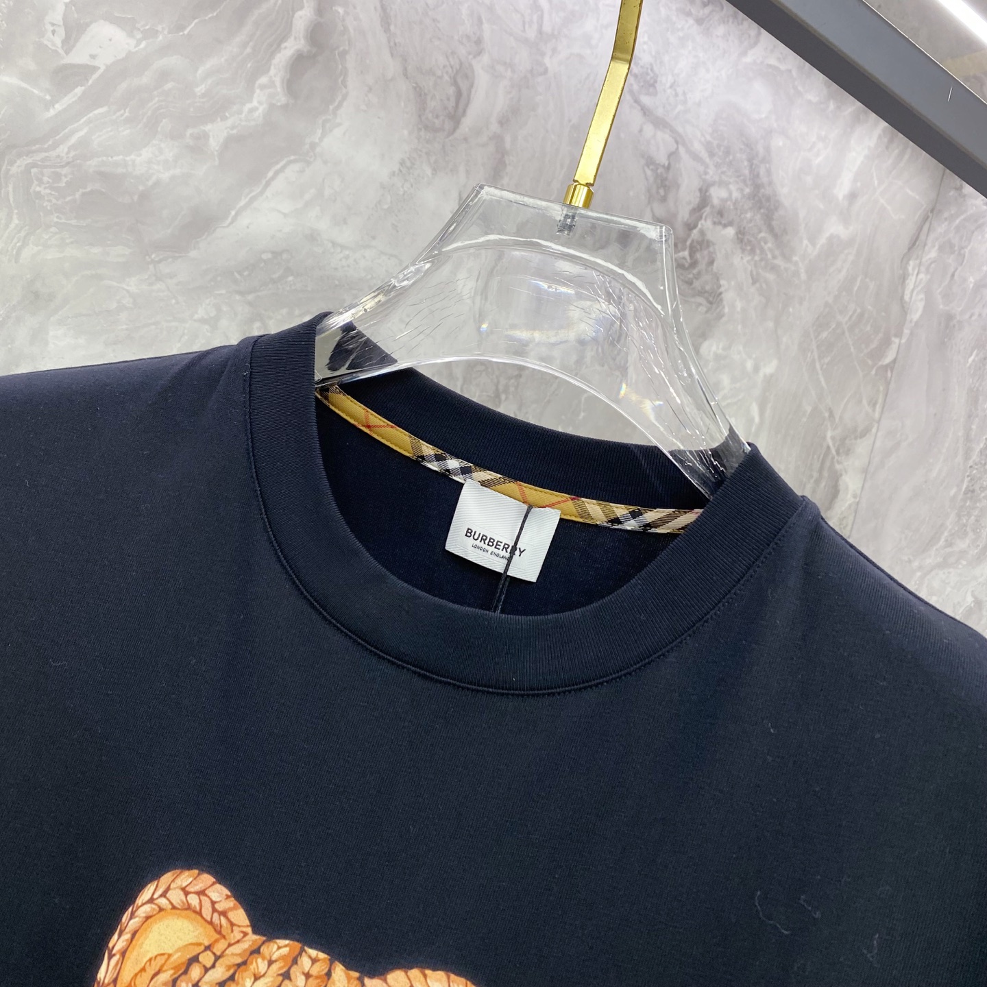 Burberry 巴宝莉 2026ss 春夏新款首发专柜最新款短袖圆领T恤 高端订制 设计前卫时尚！品牌