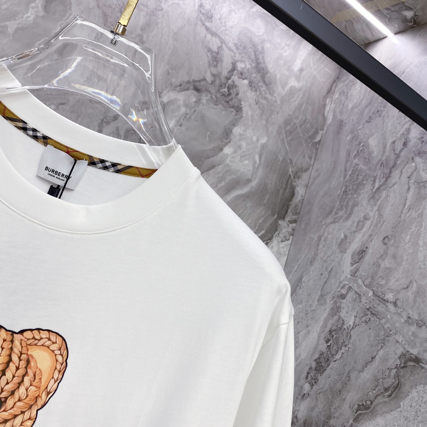 Burberry 巴宝莉 2026ss 春夏新款首发专柜最新款短袖圆领T恤 高端订制 设计前卫时尚！品牌