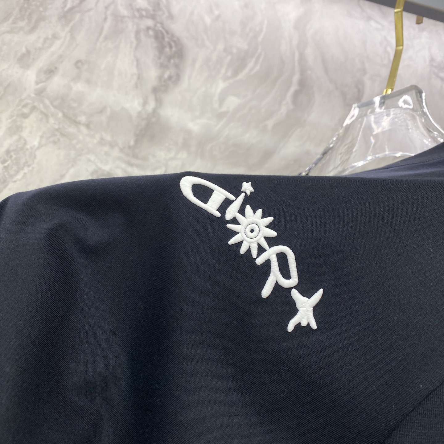 Dior 迪奥 2026ss 春夏新款首发专柜最新款短袖圆领T恤 高端订制 设计前卫时尚！品牌logo重