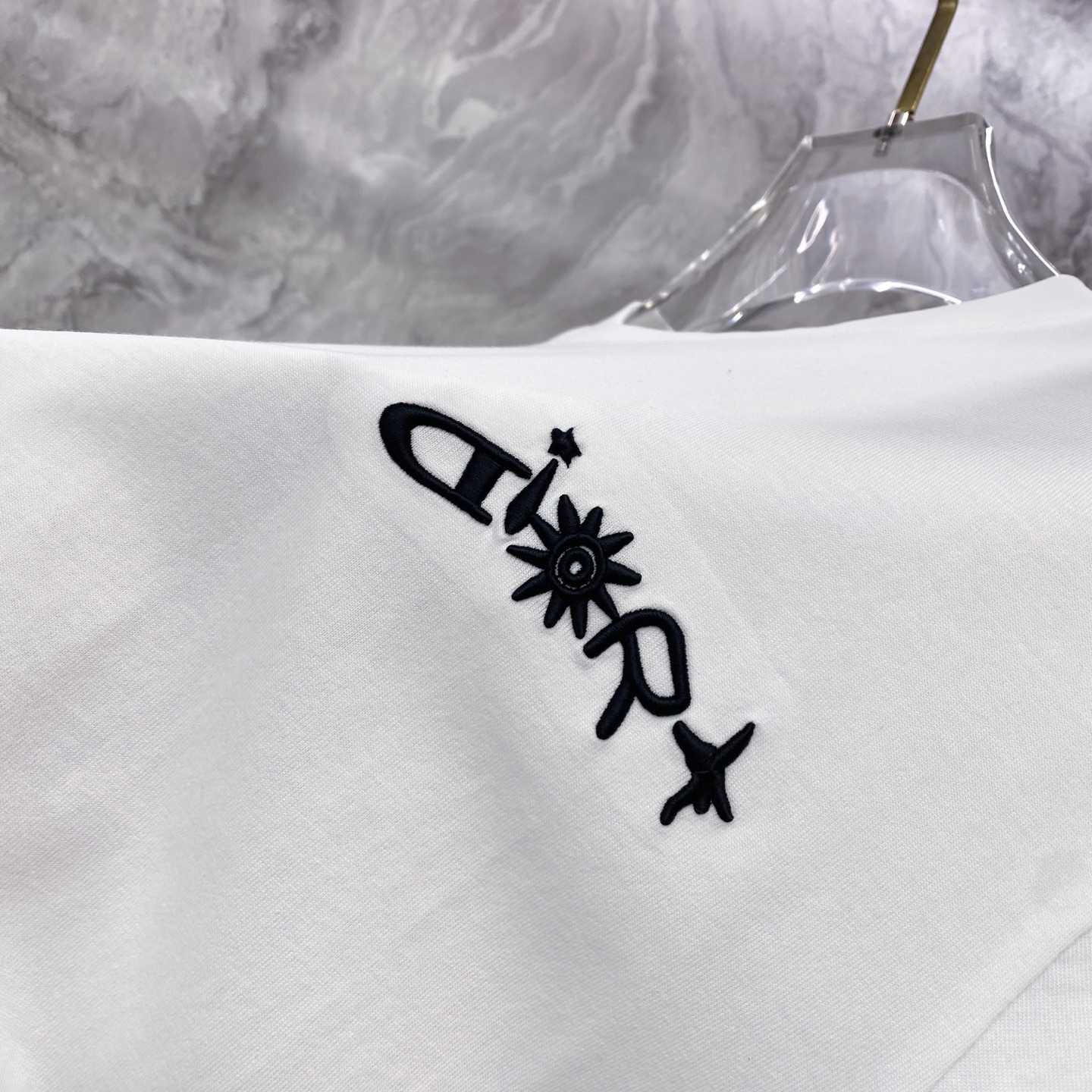 Dior 迪奥 2026ss 春夏新款首发专柜最新款短袖圆领T恤 高端订制 设计前卫时尚！品牌logo重