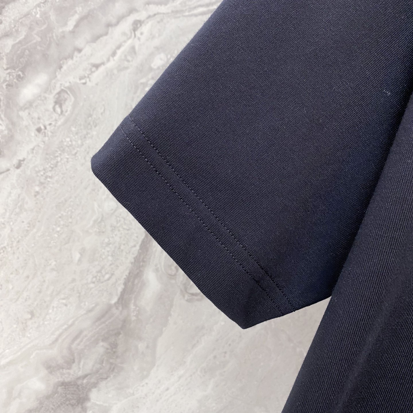 Burberry 巴宝莉 2026ss 春夏新款首发专柜最新款短袖圆领T恤 高端订制 设计前卫时尚！品牌