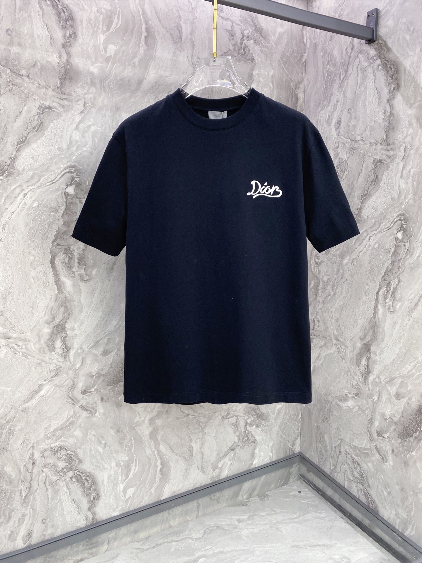 Dior 迪奥 2026ss 春夏新款首发专柜最新款短袖圆领T恤 高端订制 设计前卫时尚！品牌logo重