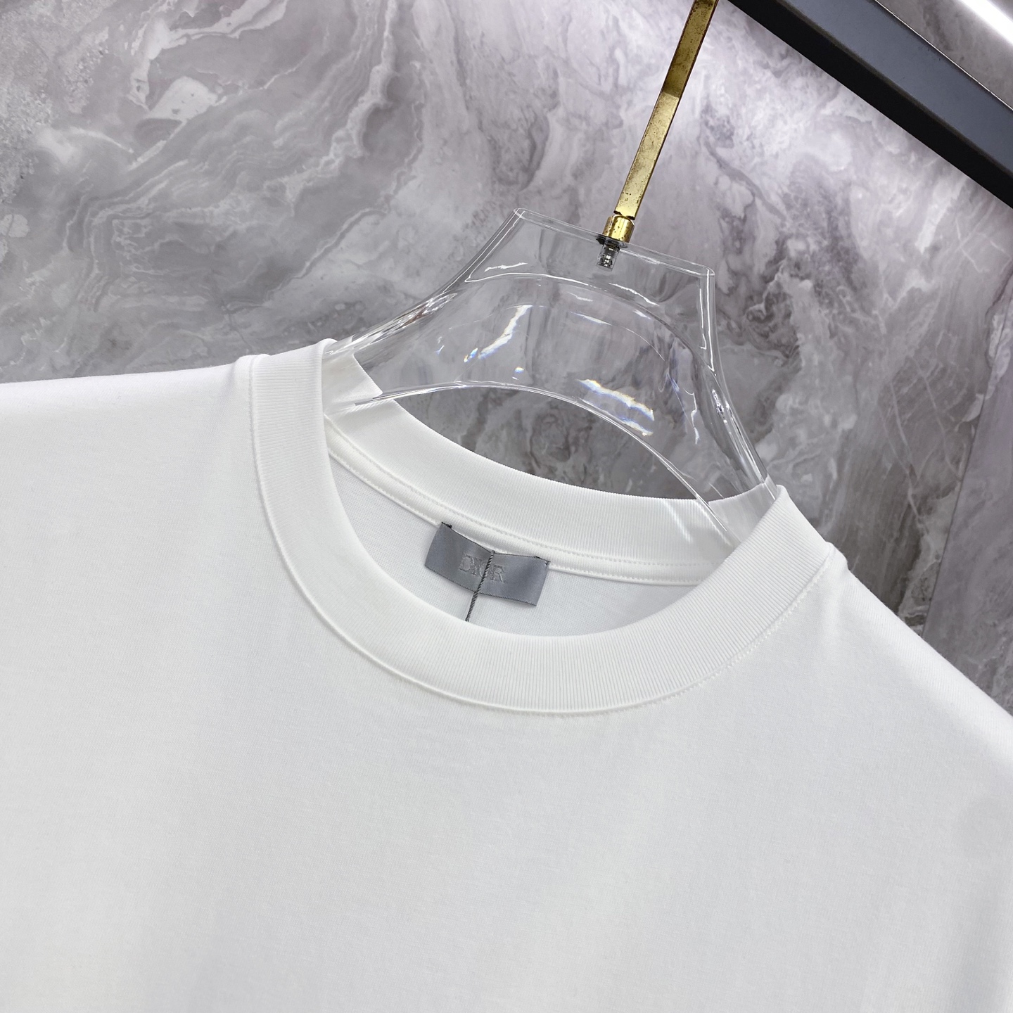 Dior 迪奥 2026ss 春夏新款首发专柜最新款短袖圆领T恤 高端订制 设计前卫时尚！品牌logo重