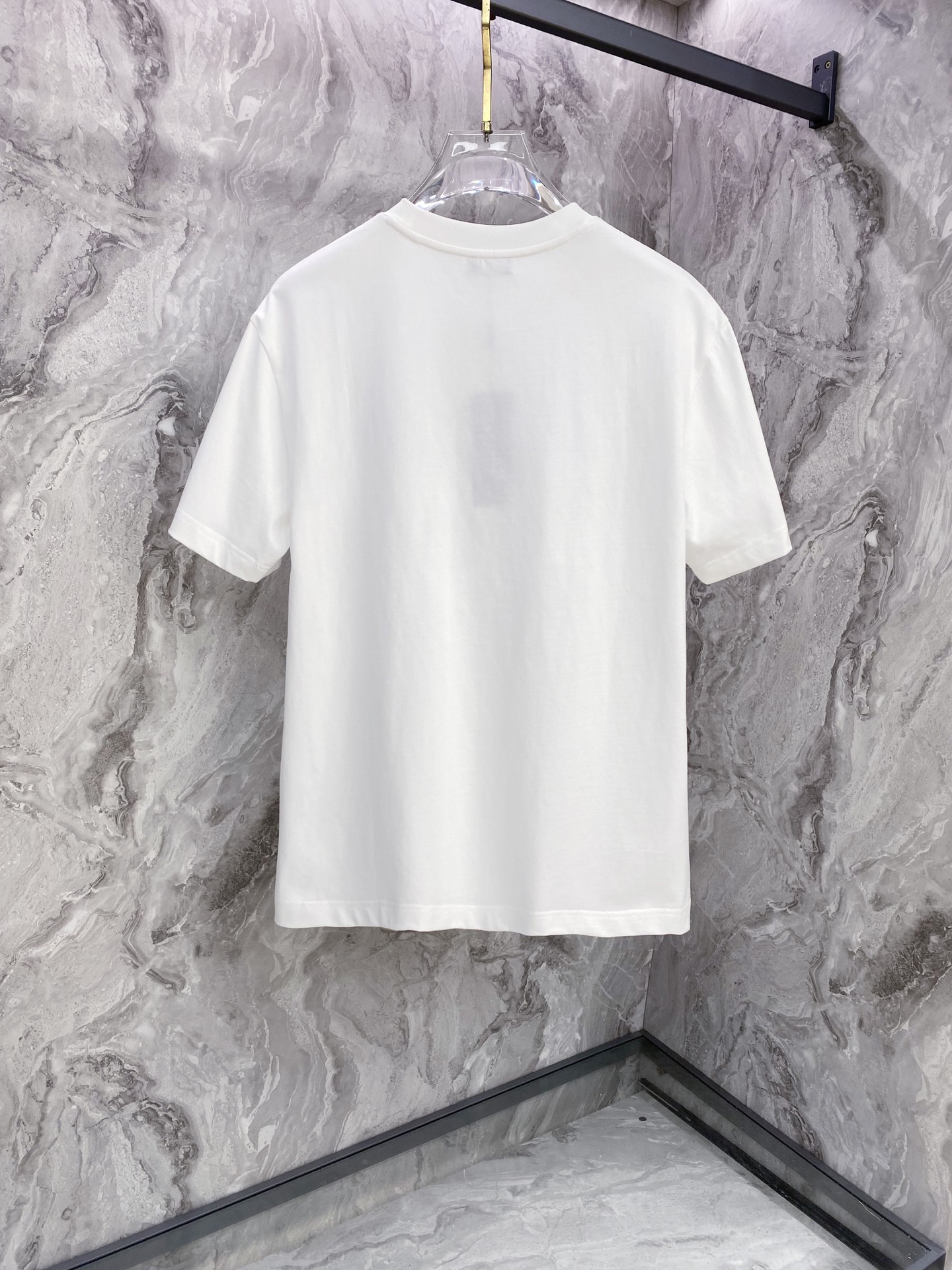 Dior 迪奥 2026ss 春夏新款首发专柜最新款短袖圆领T恤 高端订制 设计前卫时尚！品牌logo重