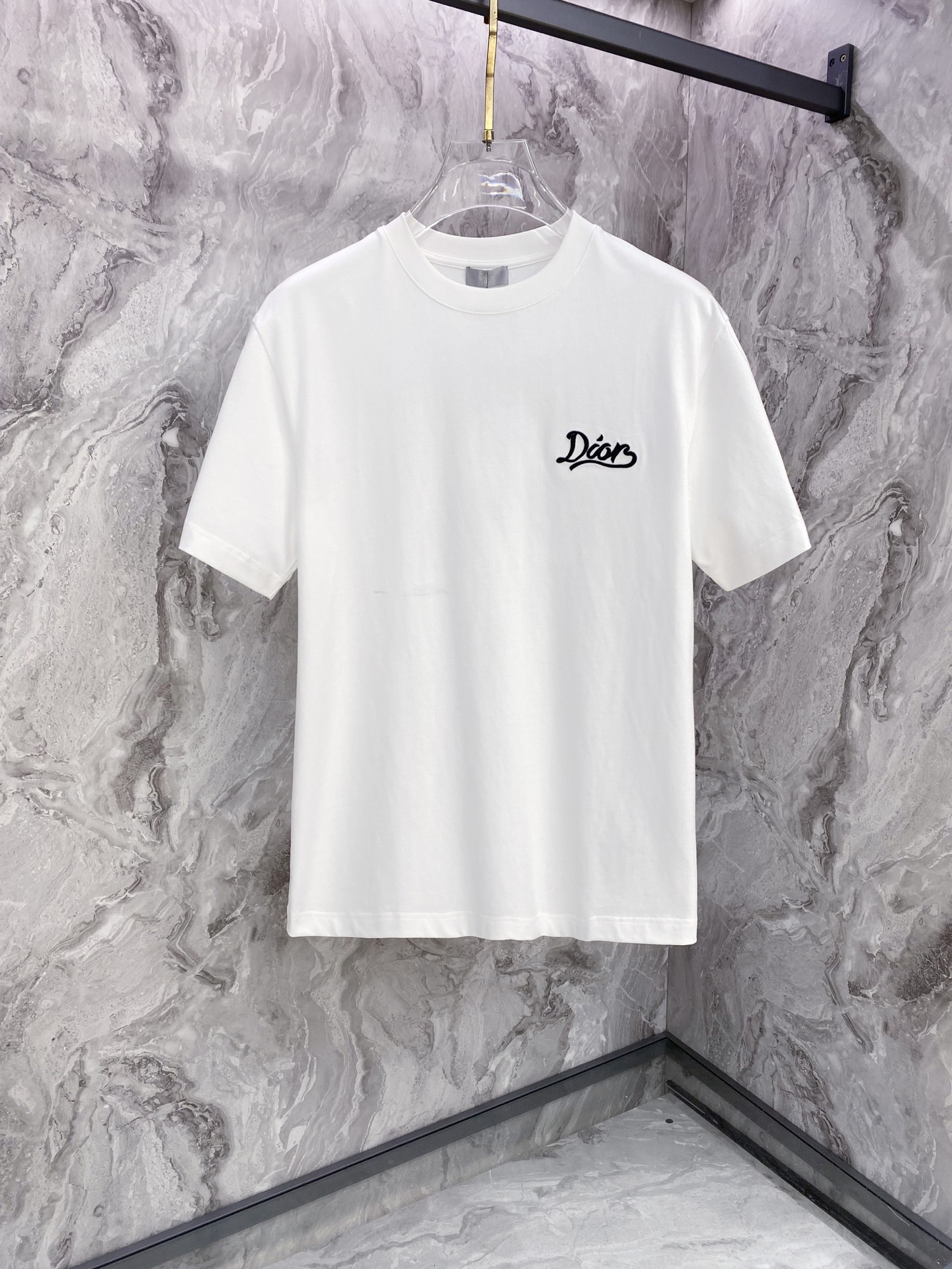 Dior 迪奥 2026ss 春夏新款首发专柜最新款短袖圆领T恤 高端订制 设计前卫时尚！品牌logo重