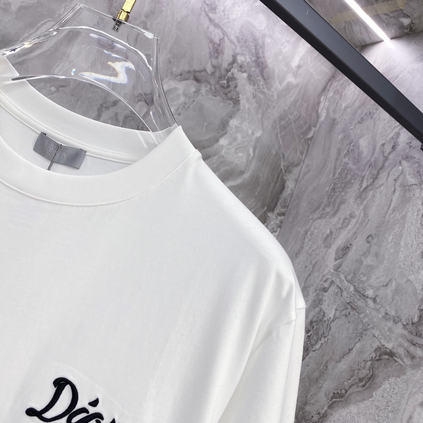 Dior 迪奥 2026ss 春夏新款首发专柜最新款短袖圆领T恤 高端订制 设计前卫时尚！品牌logo重