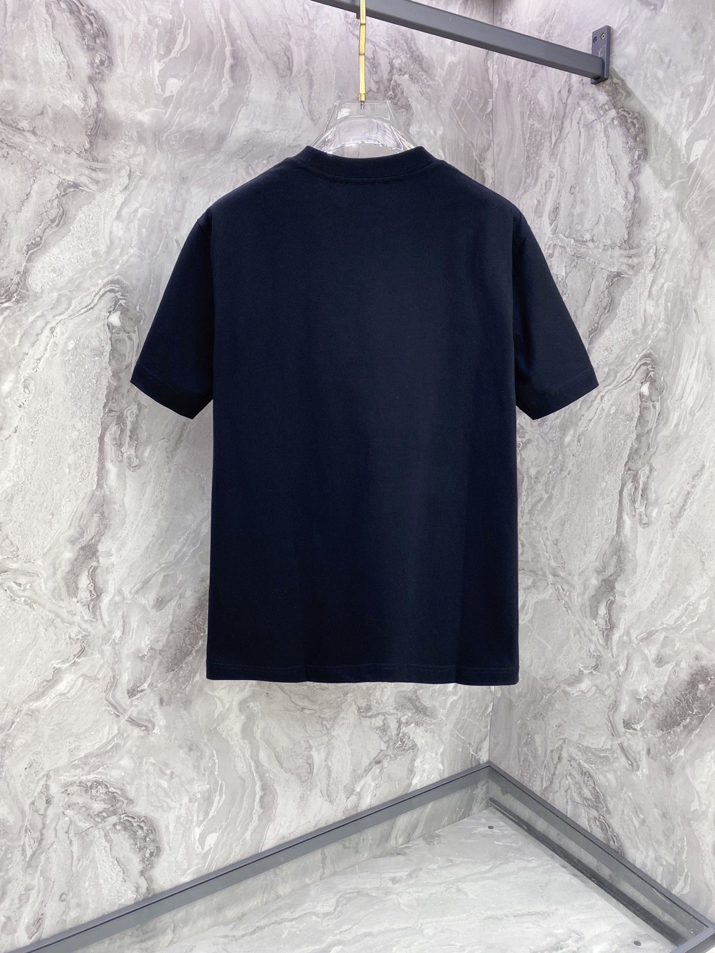 Burberry 巴宝莉 2026ss 春夏新款首发专柜最新款短袖圆领T恤 高端订制 设计前卫时尚！品牌