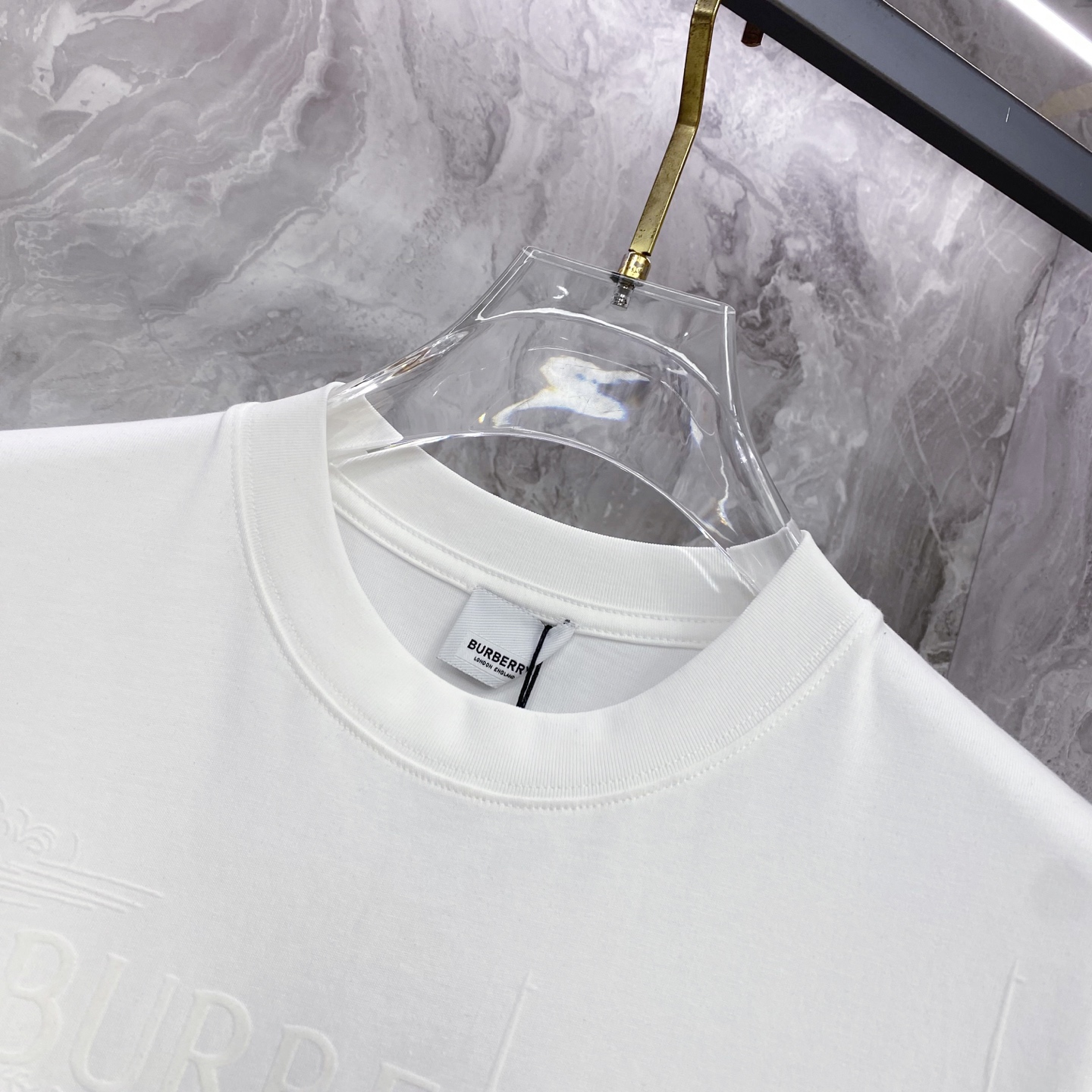 Burberry 巴宝莉 2026ss 春夏新款首发专柜最新款短袖圆领T恤 高端订制 设计前卫时尚！品牌