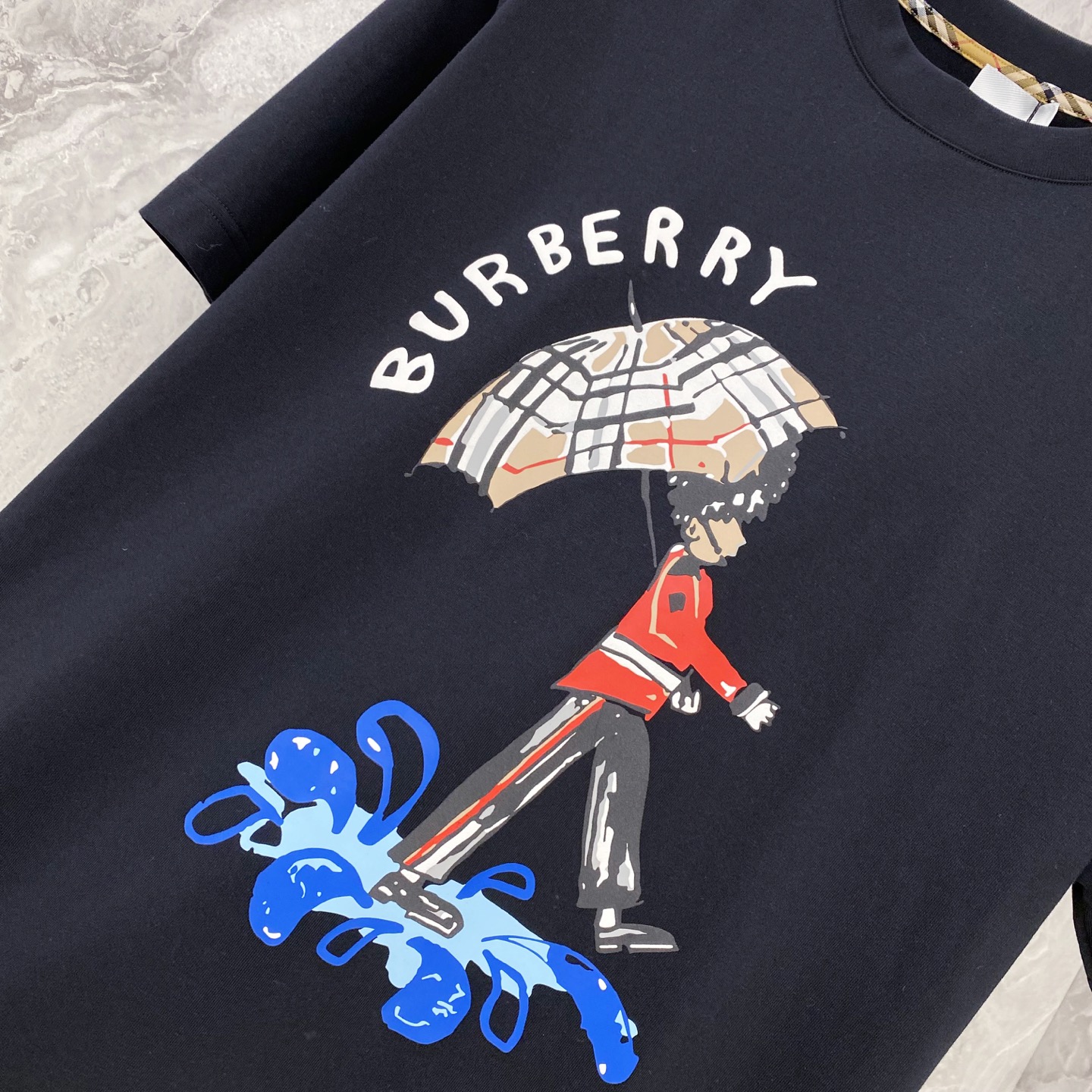 Burberry 巴宝莉 2026ss 春夏新款首发专柜最新款短袖圆领T恤 高端订制 设计前卫时尚！品牌