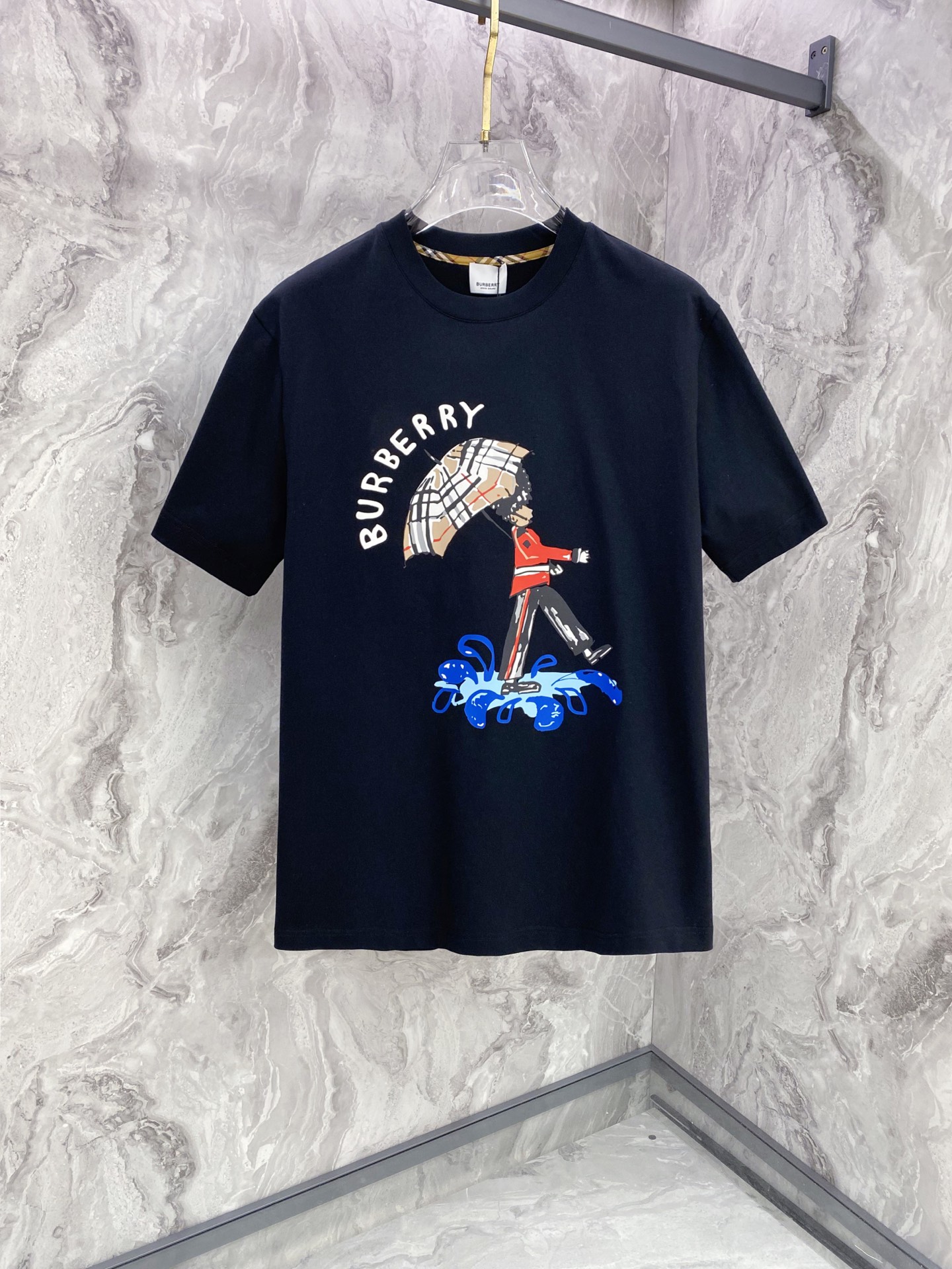 Burberry 巴宝莉 2026ss 春夏新款首发专柜最新款短袖圆领T恤 高端订制 设计前卫时尚！品牌