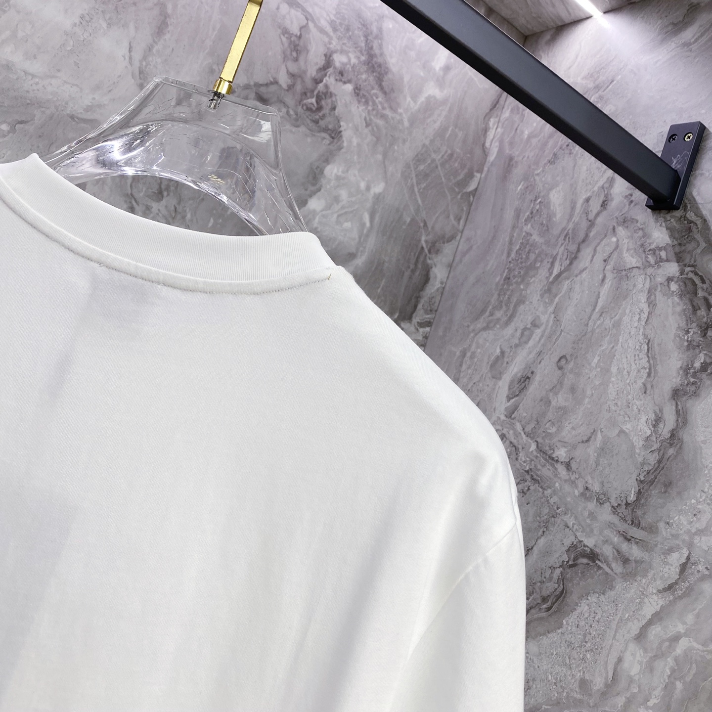 Burberry 巴宝莉 2026ss 春夏新款首发专柜最新款短袖圆领T恤 高端订制 设计前卫时尚！品牌