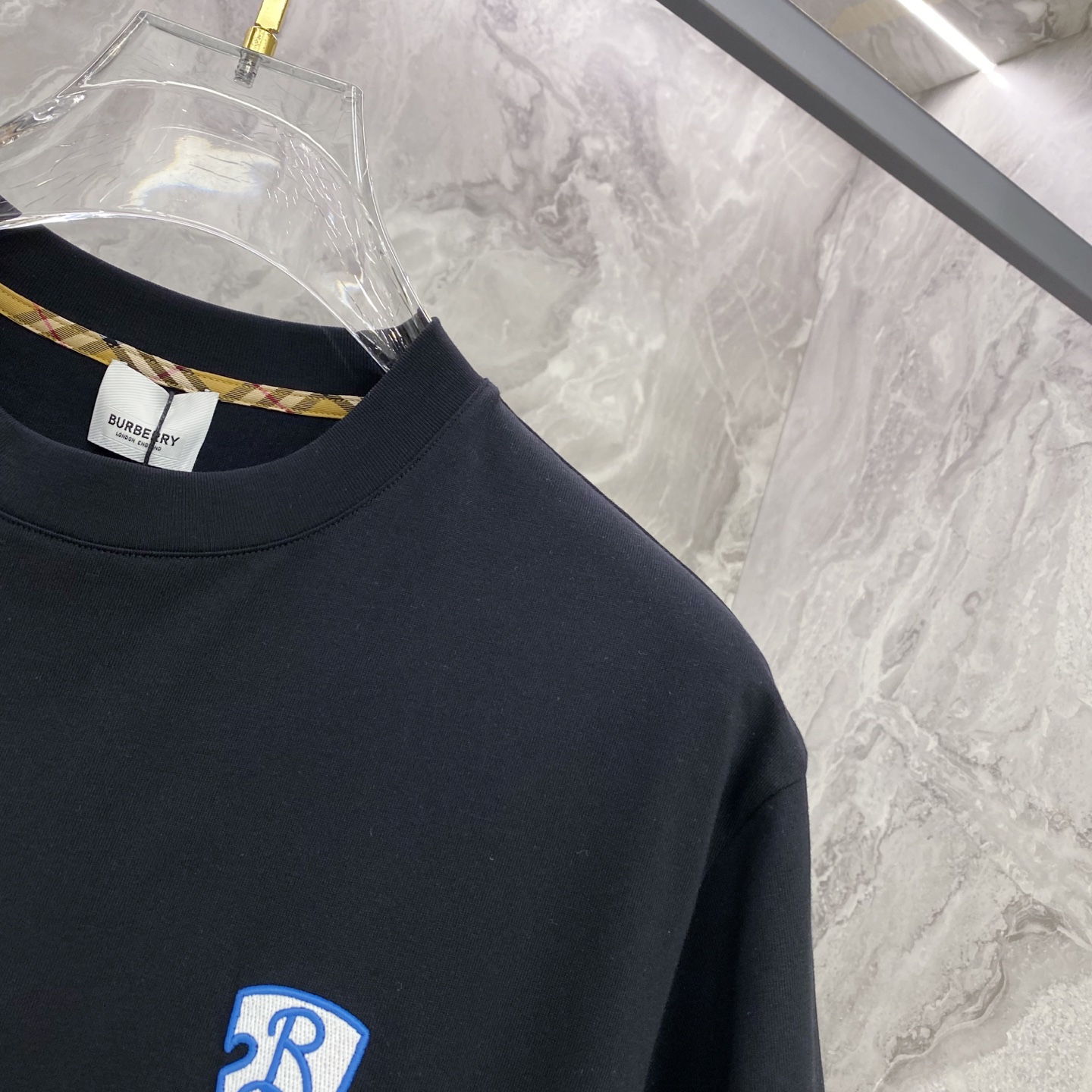 Burberry 巴宝莉 2026ss 春夏新款首发专柜最新款短袖圆领T恤 高端订制 设计前卫时尚！品牌