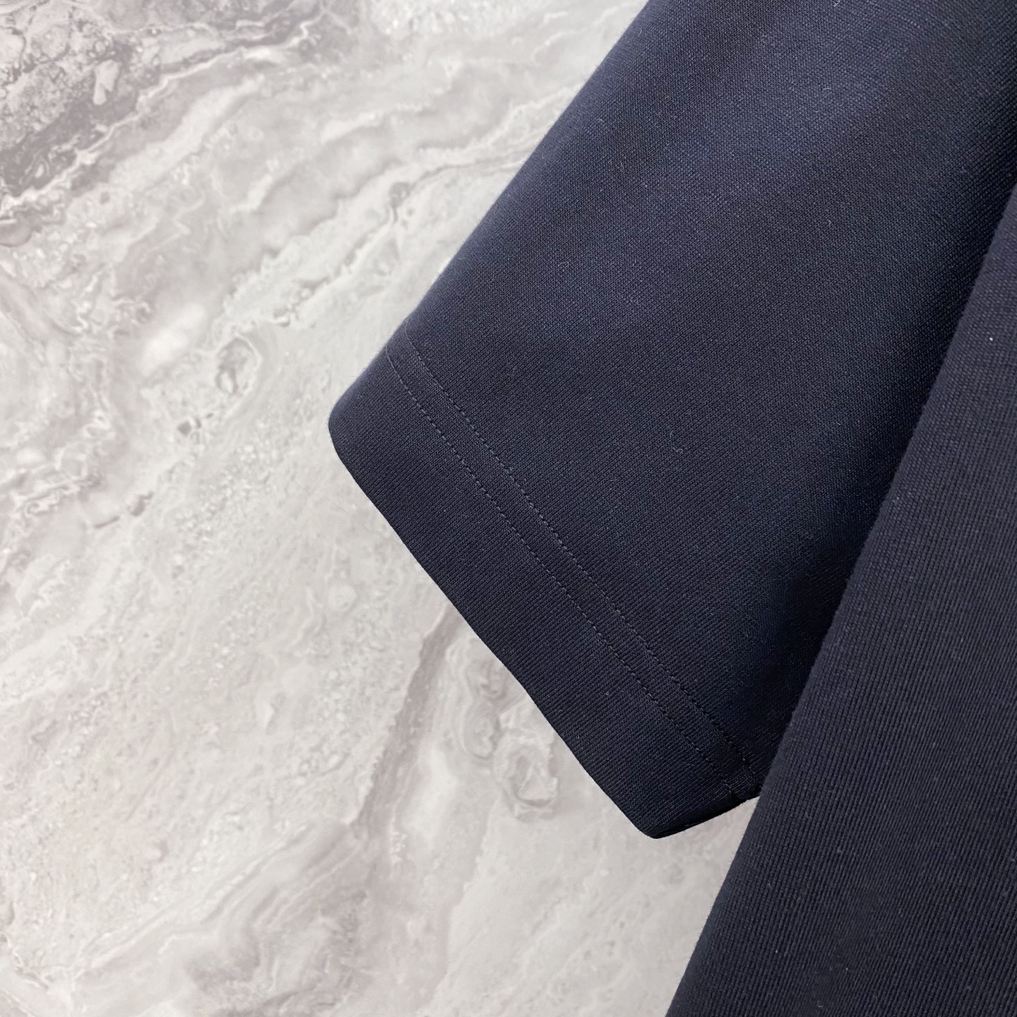 Burberry 巴宝莉 2026ss 春夏新款首发专柜最新款短袖圆领T恤 高端订制 设计前卫时尚！品牌