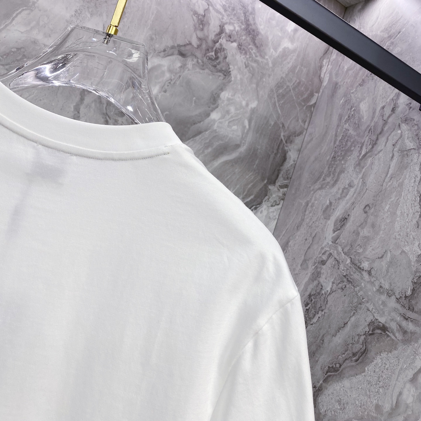 Burberry 巴宝莉 2026ss 春夏新款首发专柜最新款短袖圆领T恤 高端订制 设计前卫时尚！品牌