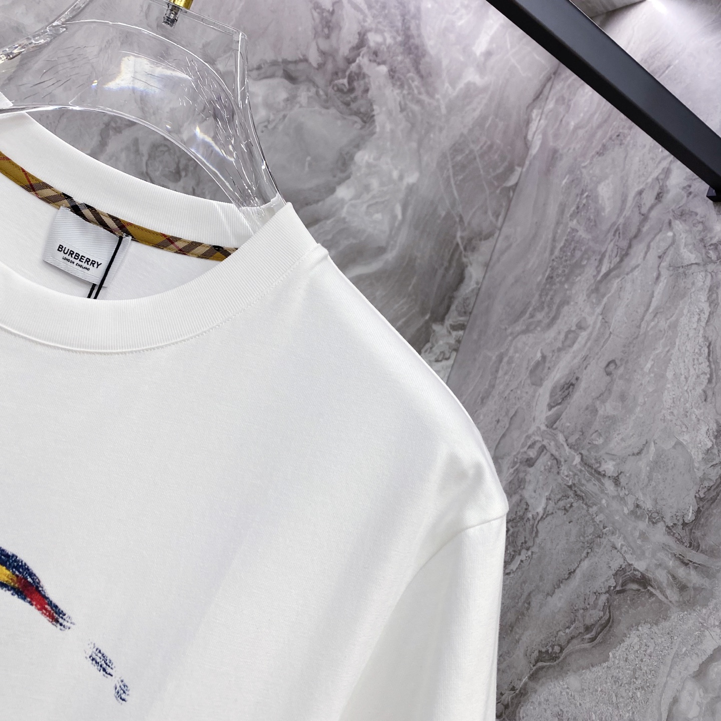 Burberry 巴宝莉 2026ss 春夏新款首发专柜最新款短袖圆领T恤 高端订制 设计前卫时尚！品牌