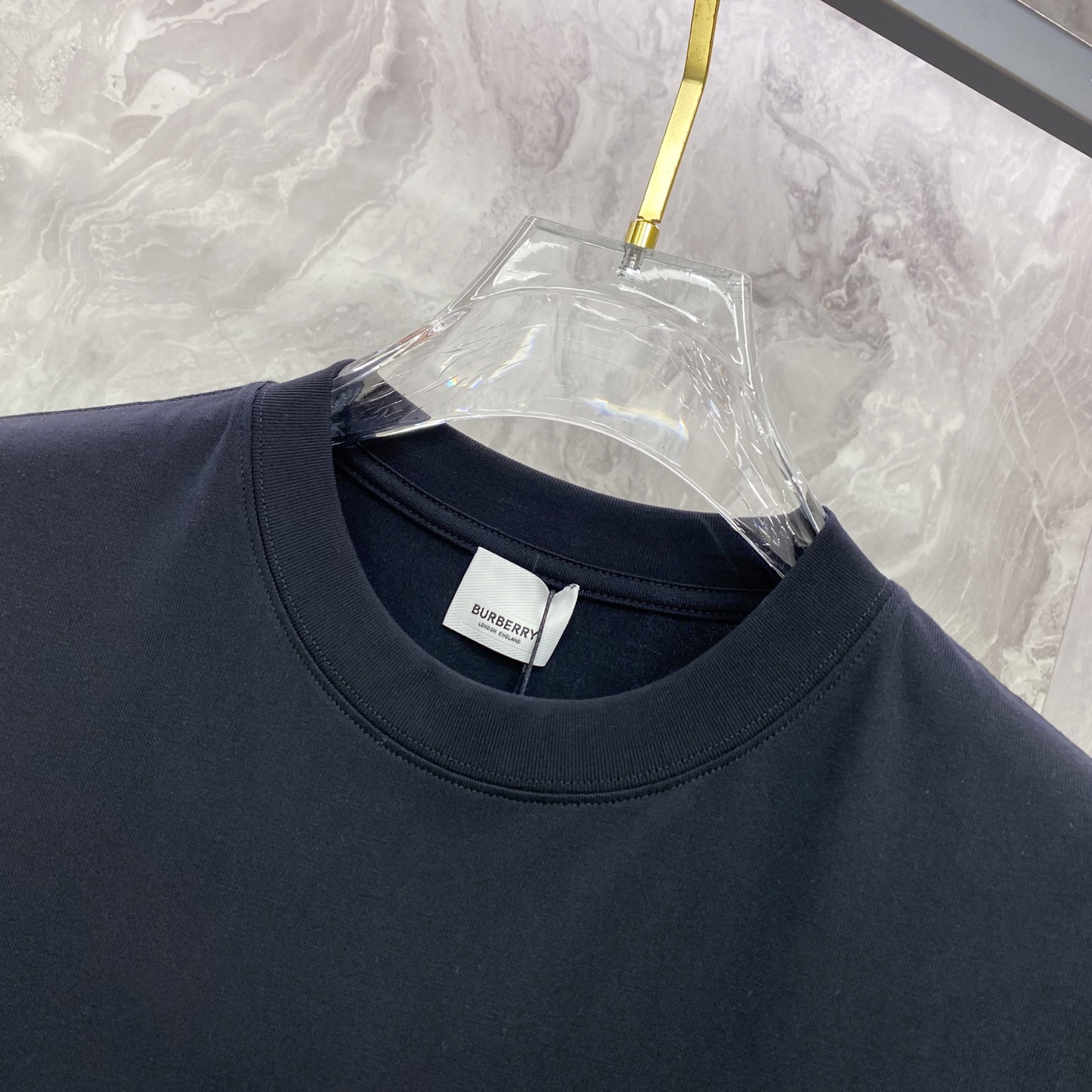 Burberry 巴宝莉 2026ss 春夏新款首发专柜最新款短袖圆领T恤 高端订制 设计前卫时尚！品牌