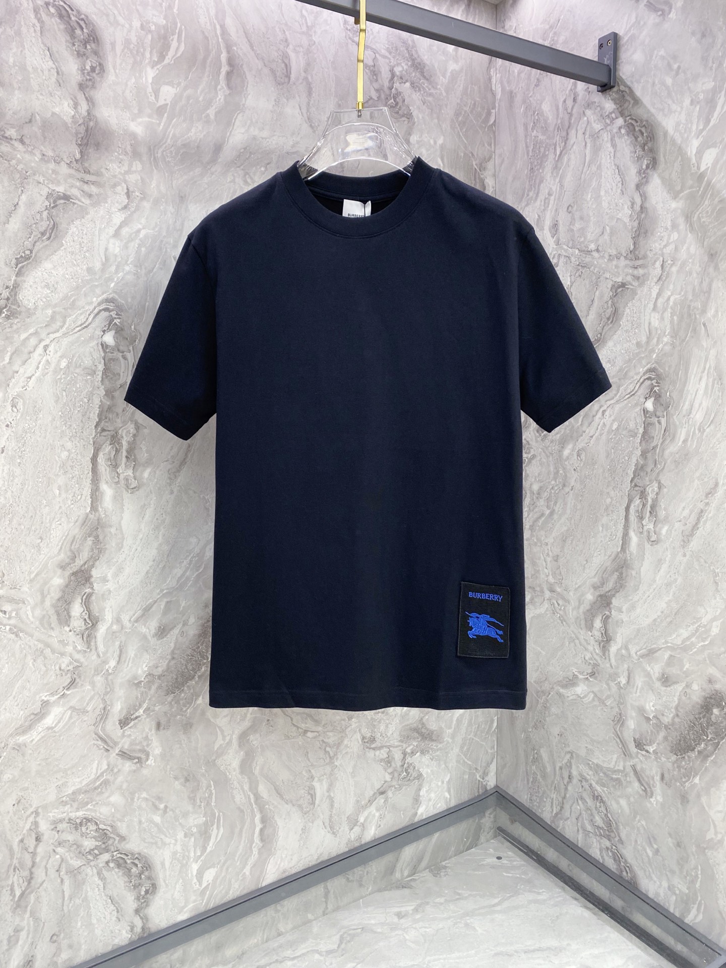 Burberry 巴宝莉 2026ss 春夏新款首发专柜最新款短袖圆领T恤 高端订制 设计前卫时尚！品牌