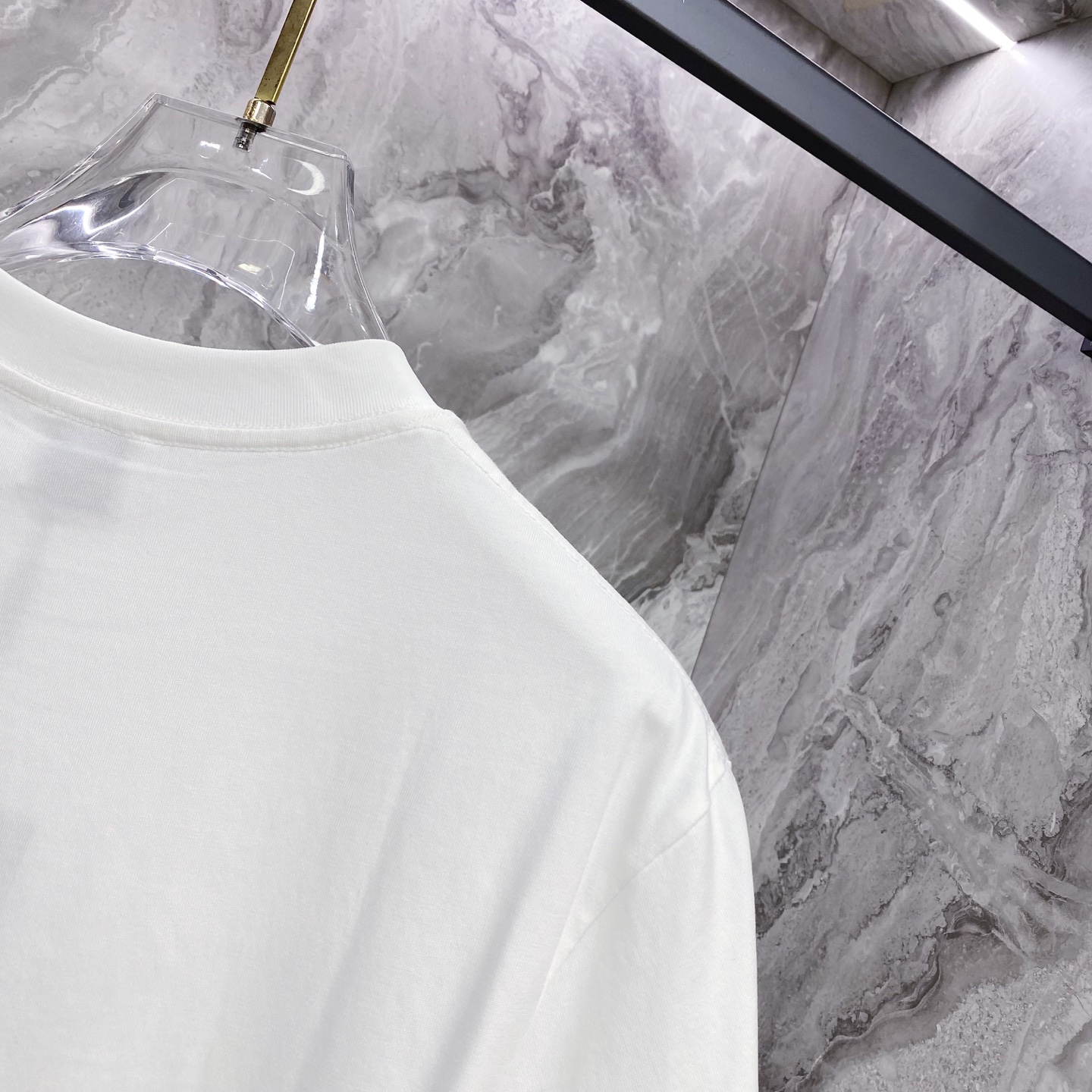 Burberry 巴宝莉 2026ss 春夏新款首发专柜最新款短袖圆领T恤 高端订制 设计前卫时尚！品牌