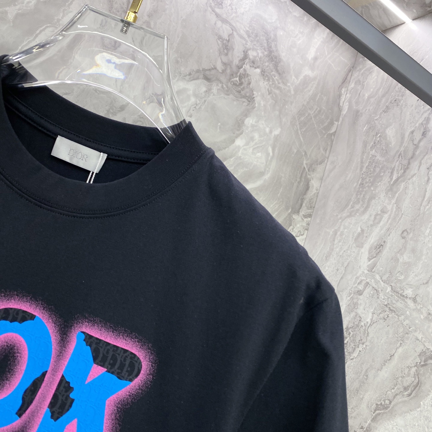 Dior 迪奥 2026ss 春夏新款首发专柜最新款短袖圆领T恤 高端订制 设计前卫时尚！品牌logo重