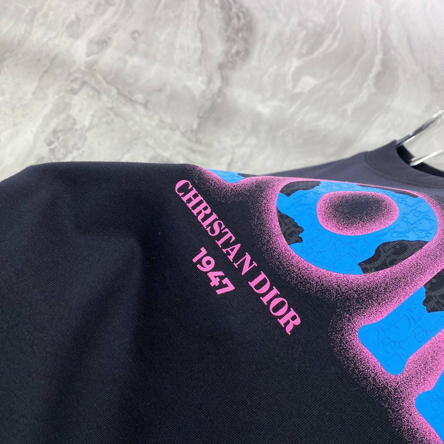 Dior 迪奥 2026ss 春夏新款首发专柜最新款短袖圆领T恤 高端订制 设计前卫时尚！品牌logo重