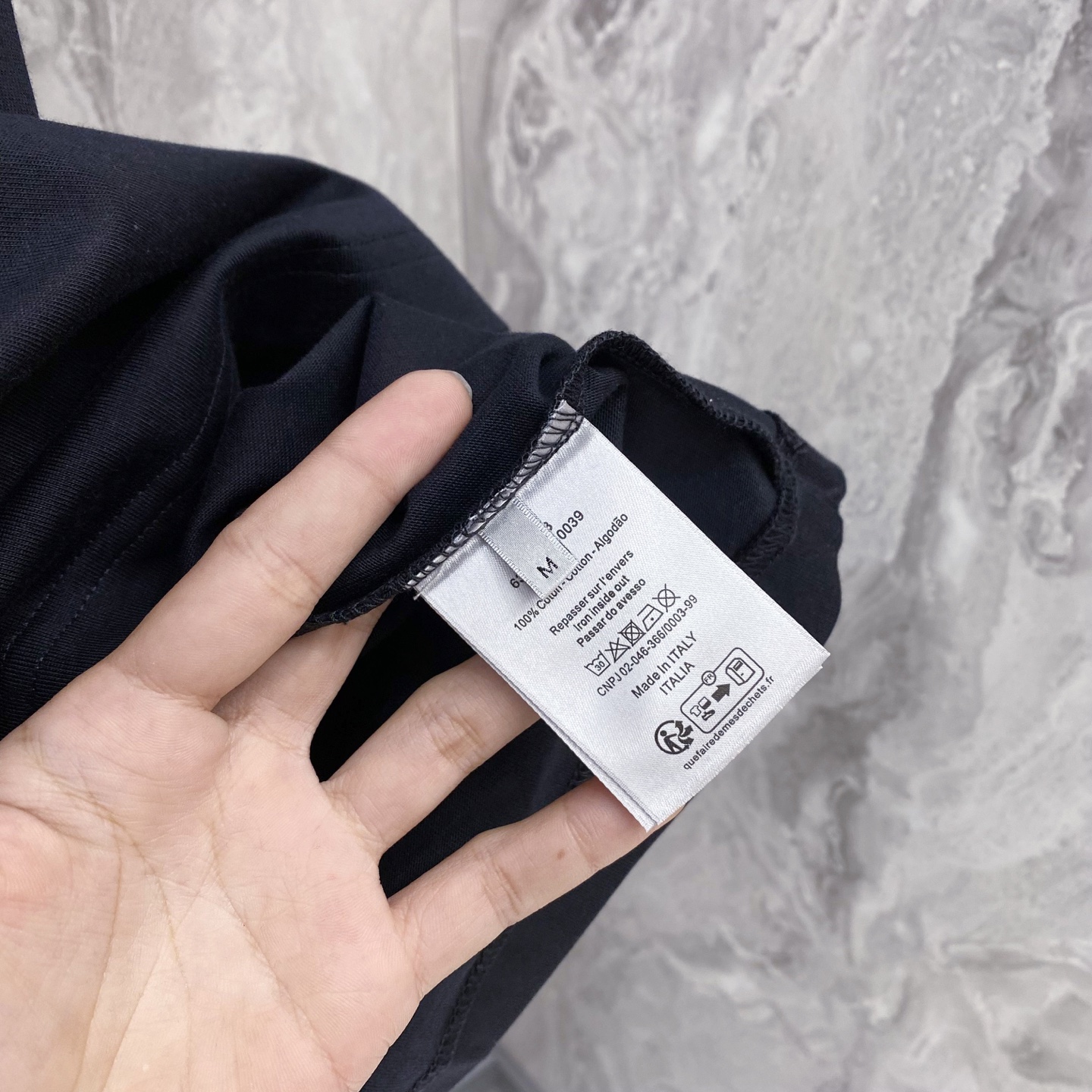 Dior 迪奥 2026ss 春夏新款首发专柜最新款短袖圆领T恤 高端订制 设计前卫时尚！品牌logo重