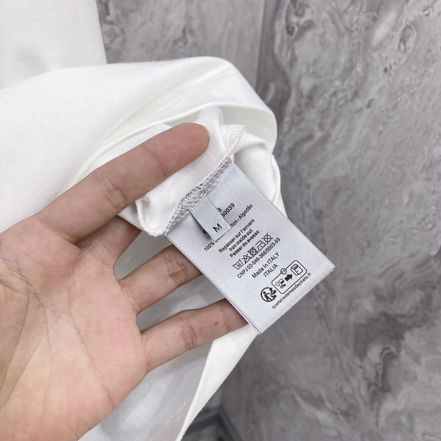 Dior 迪奥 2026ss 春夏新款首发专柜最新款短袖圆领T恤 高端订制 设计前卫时尚！品牌logo重