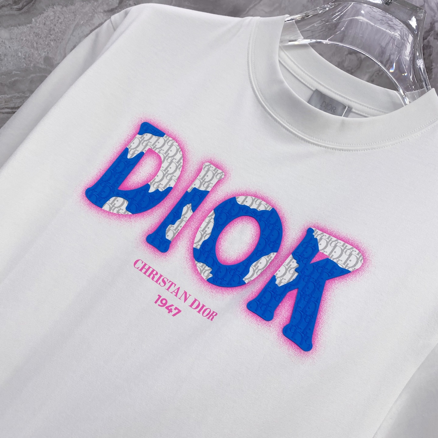 Dior 迪奥 2026ss 春夏新款首发专柜最新款短袖圆领T恤 高端订制 设计前卫时尚！品牌logo重