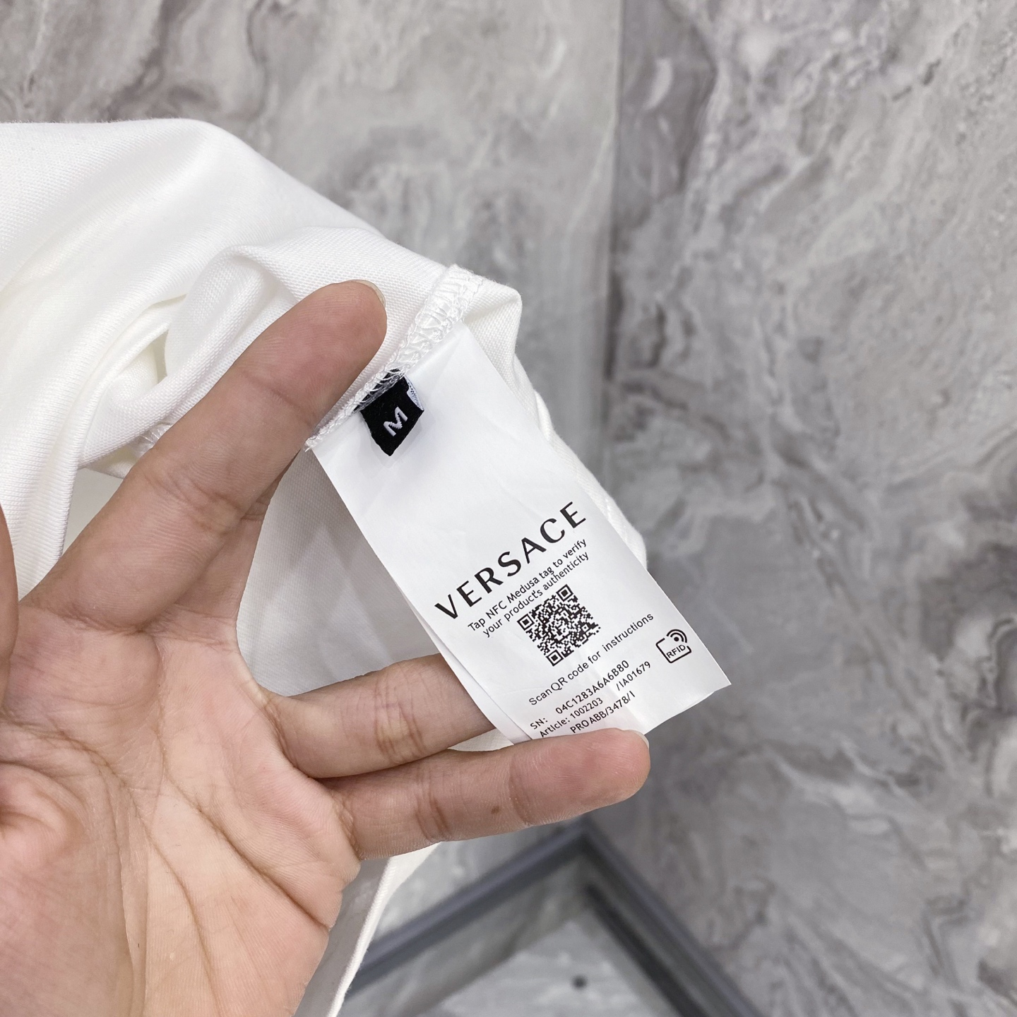 Versace 范思哲 2026ss 春夏新款首发专柜最新款短袖圆领T恤 高端订制 设计前卫时尚！品牌l