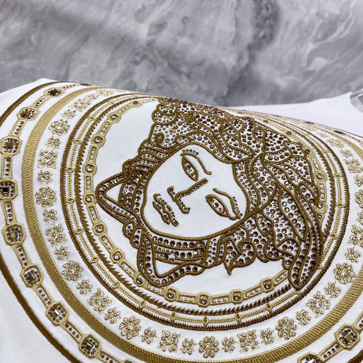 Versace 范思哲 2026ss 春夏新款首发专柜最新款短袖圆领T恤 高端订制 设计前卫时尚！品牌l