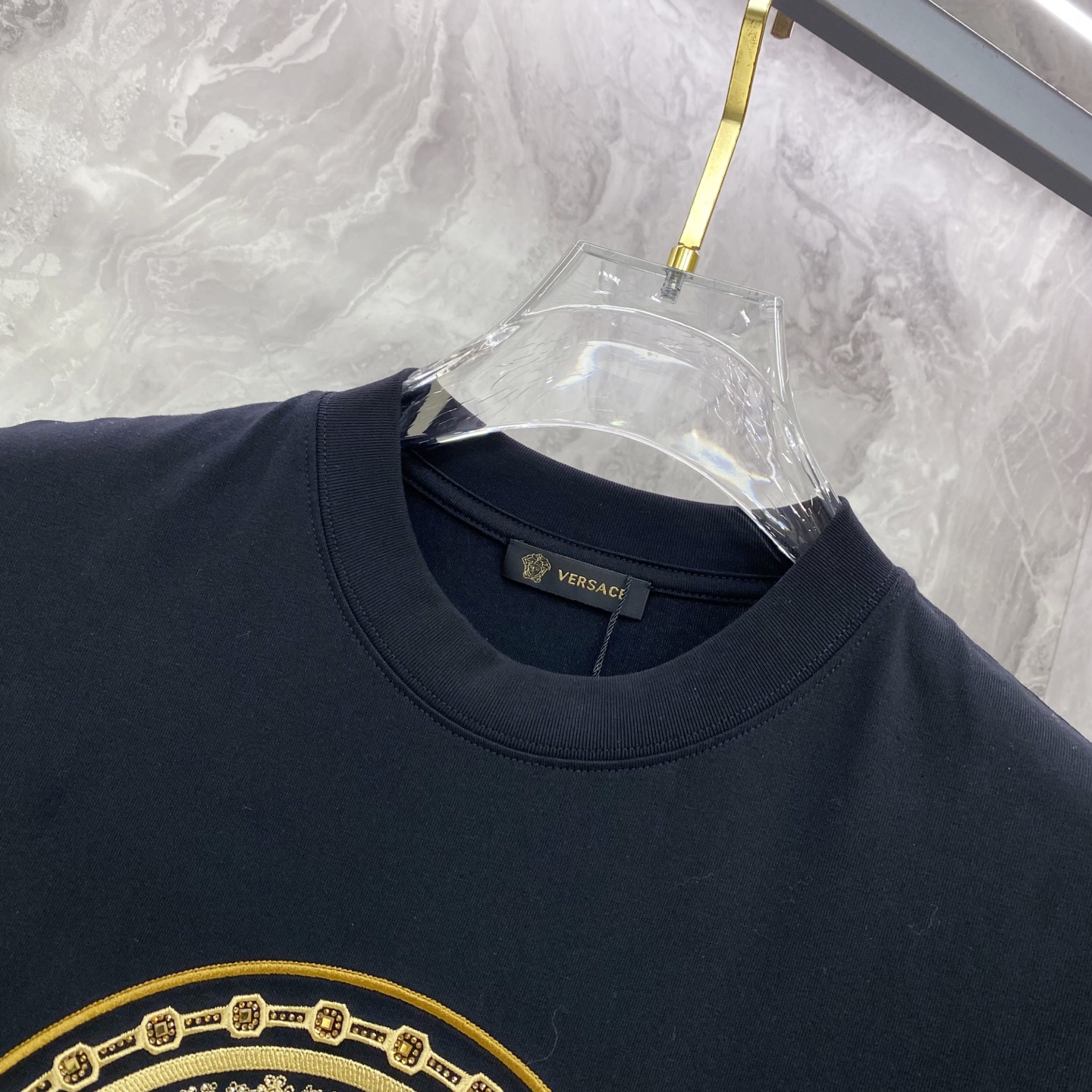 Versace 范思哲 2026ss 春夏新款首发专柜最新款短袖圆领T恤 高端订制 设计前卫时尚！品牌l