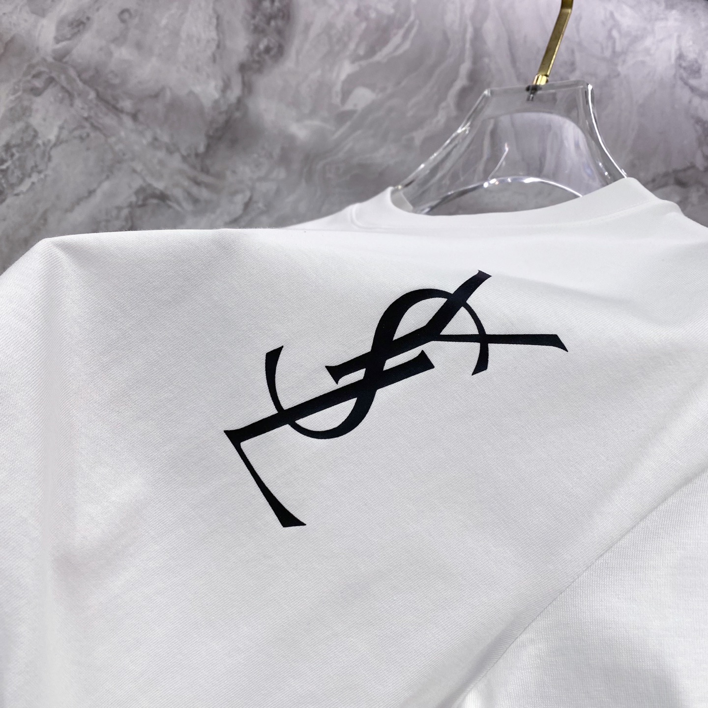 YSL 圣罗兰 2026ss 春夏新款首发专柜最新款短袖圆领T恤 高端订制 设计前卫时尚！品牌logo重