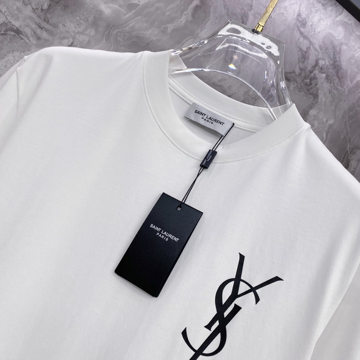 YSL 圣罗兰 2026ss 春夏新款首发专柜最新款短袖圆领T恤 高端订制 设计前卫时尚！品牌logo重