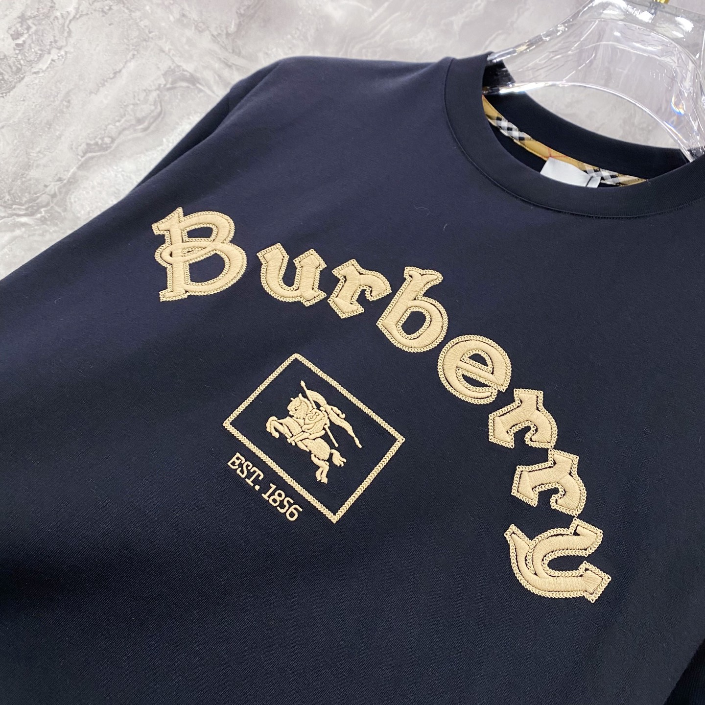 Burberry 巴宝莉 2026ss 春夏新款首发专柜最新款短袖圆领T恤 高端订制 设计前卫时尚！品牌