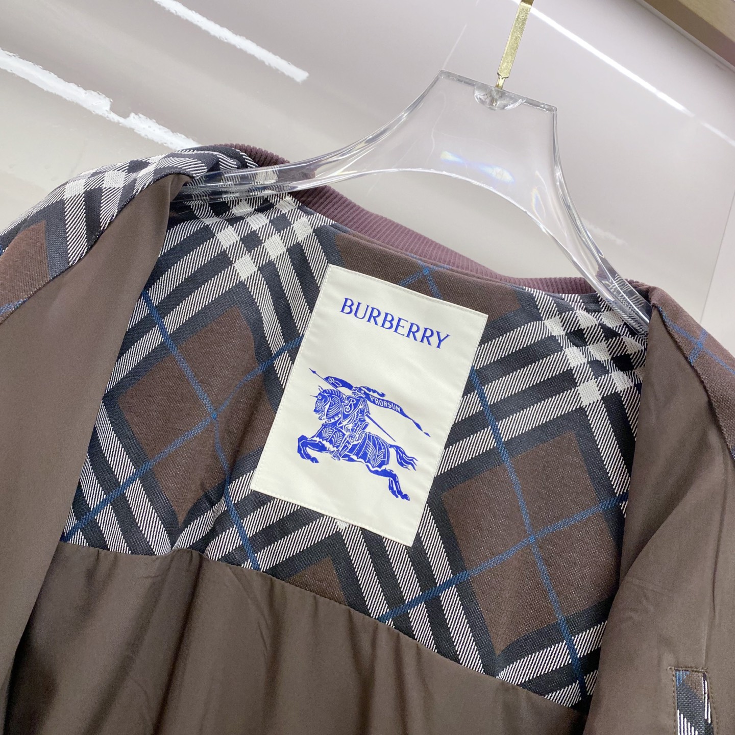 Burberry 巴宝莉 2026ss春季新款夹克外套全高端版本！高定专柜面料辅料，透气舒适度高，细节无