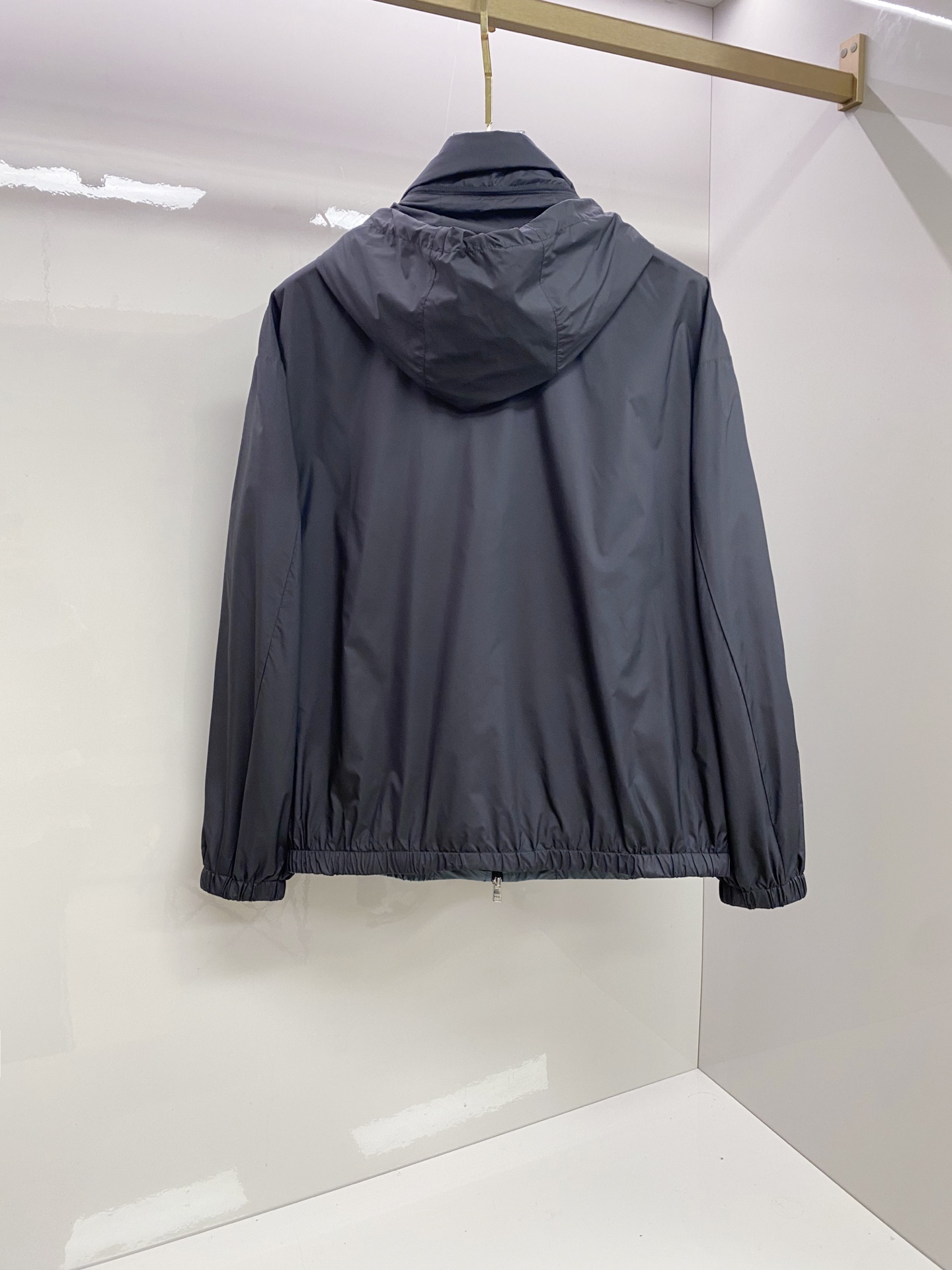 Prada 普拉达 双面穿 2026ss春季新款连帽夹克外套全高端版本！高定专柜面料辅料，透气舒适度高，