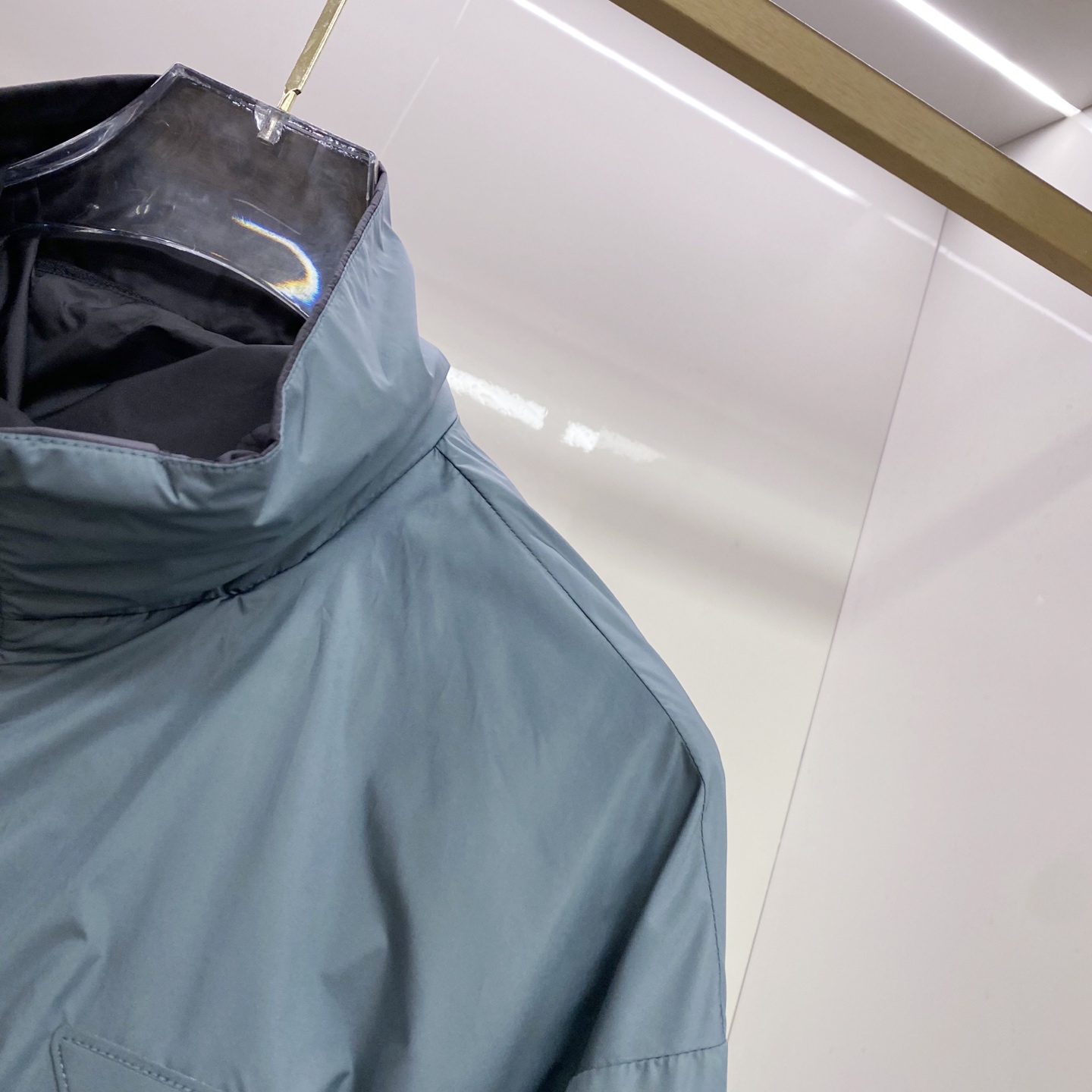 Prada 普拉达 双面穿 2026ss春季新款连帽夹克外套全高端版本！高定专柜面料辅料，透气舒适度高，