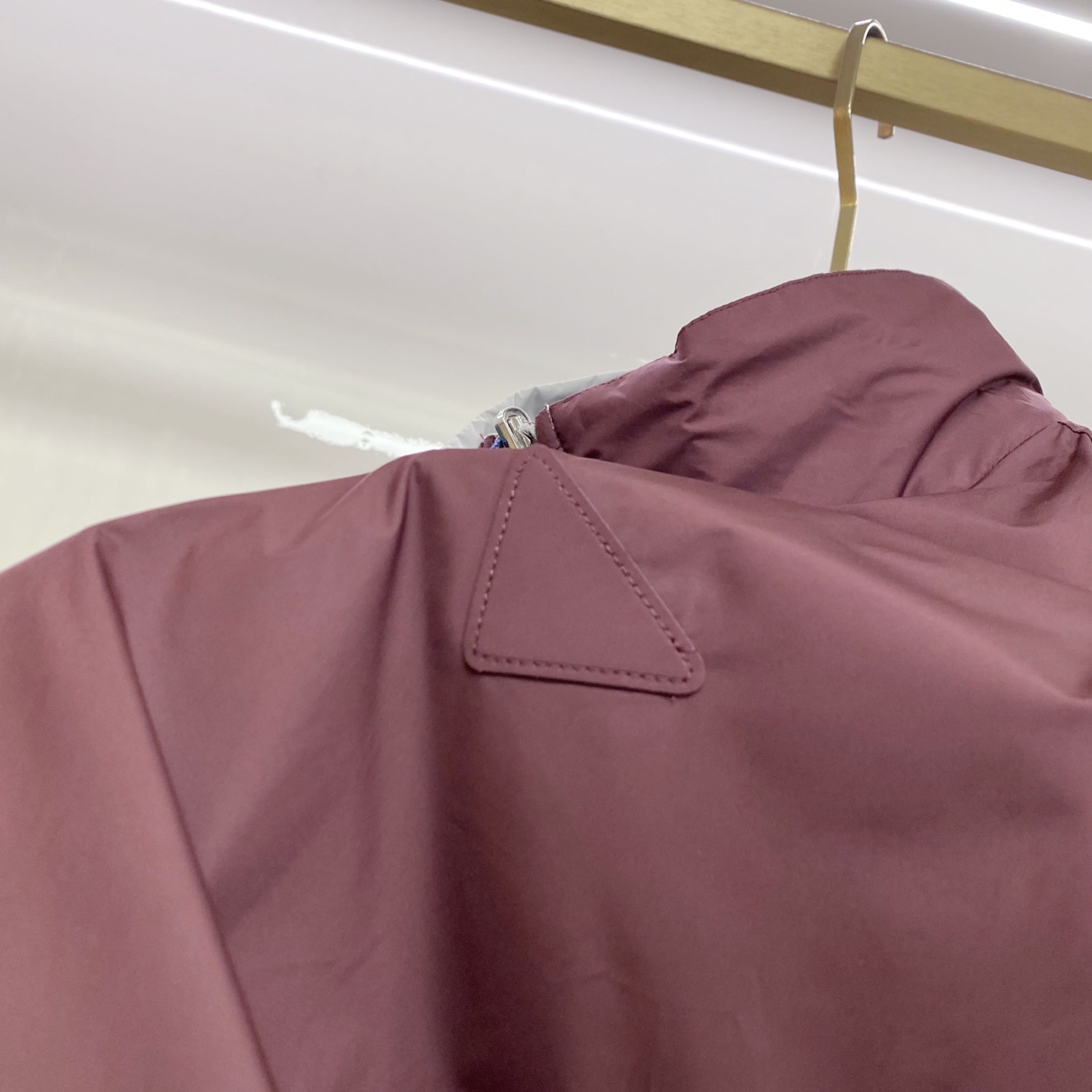 Prada 普拉达 双面穿 2026ss春季新款连帽夹克外套全高端版本！高定专柜面料辅料，透气舒适度高，