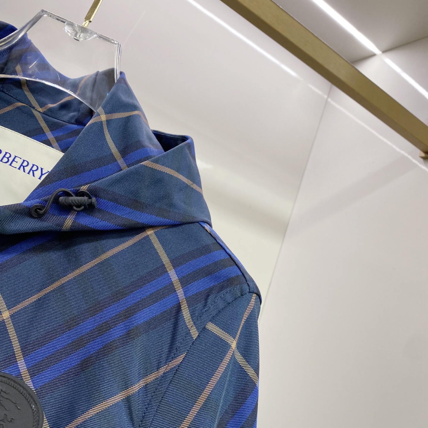 Burberry 巴宝莉 2026春季新款连帽夹克外套，全高端版本！高定专柜面料辅料，透气舒适度高，细节