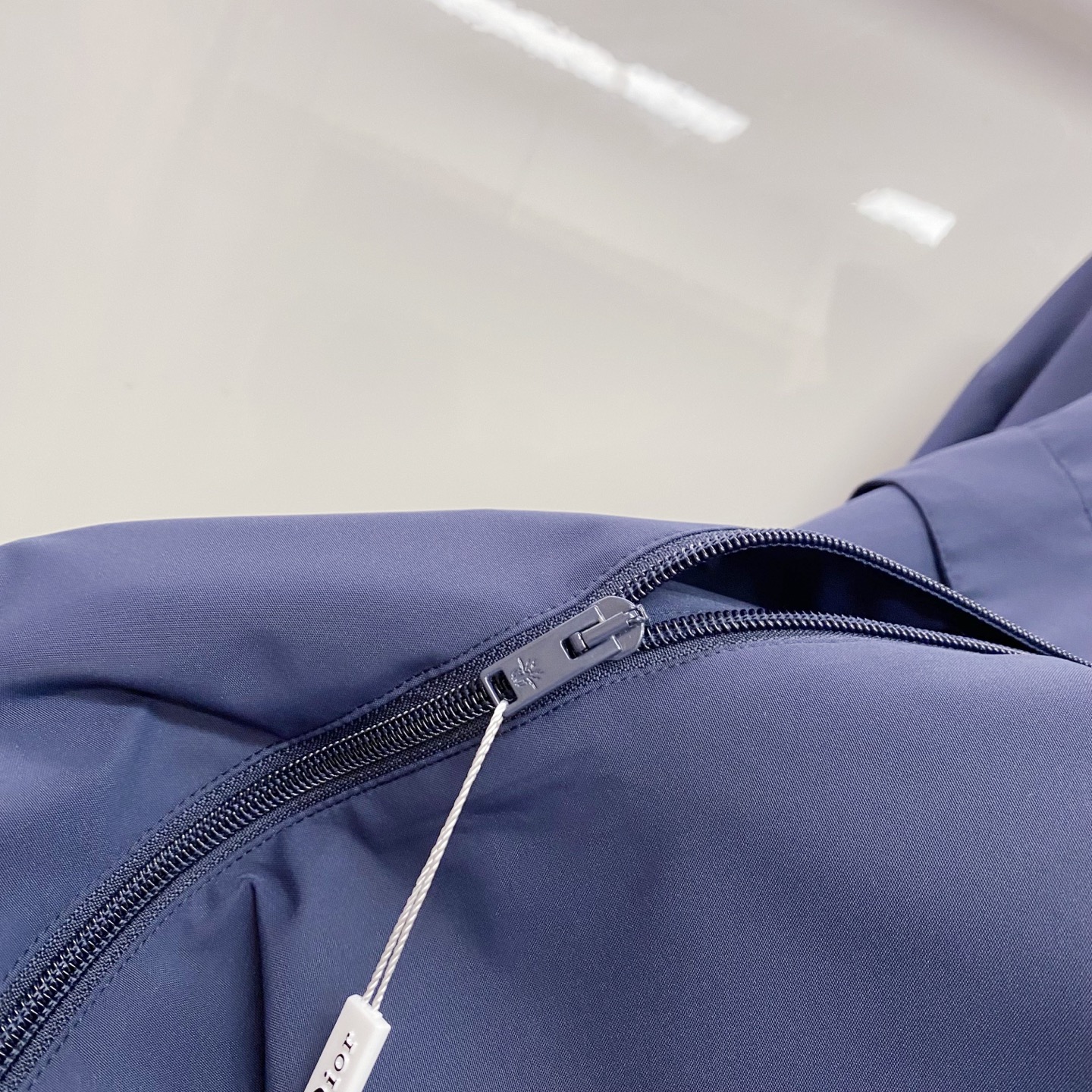 Dior 迪奥 2026ss春季新款连帽夹克外套全高端版本！高定专柜面料辅料，透气舒适度高，细节无可挑剔