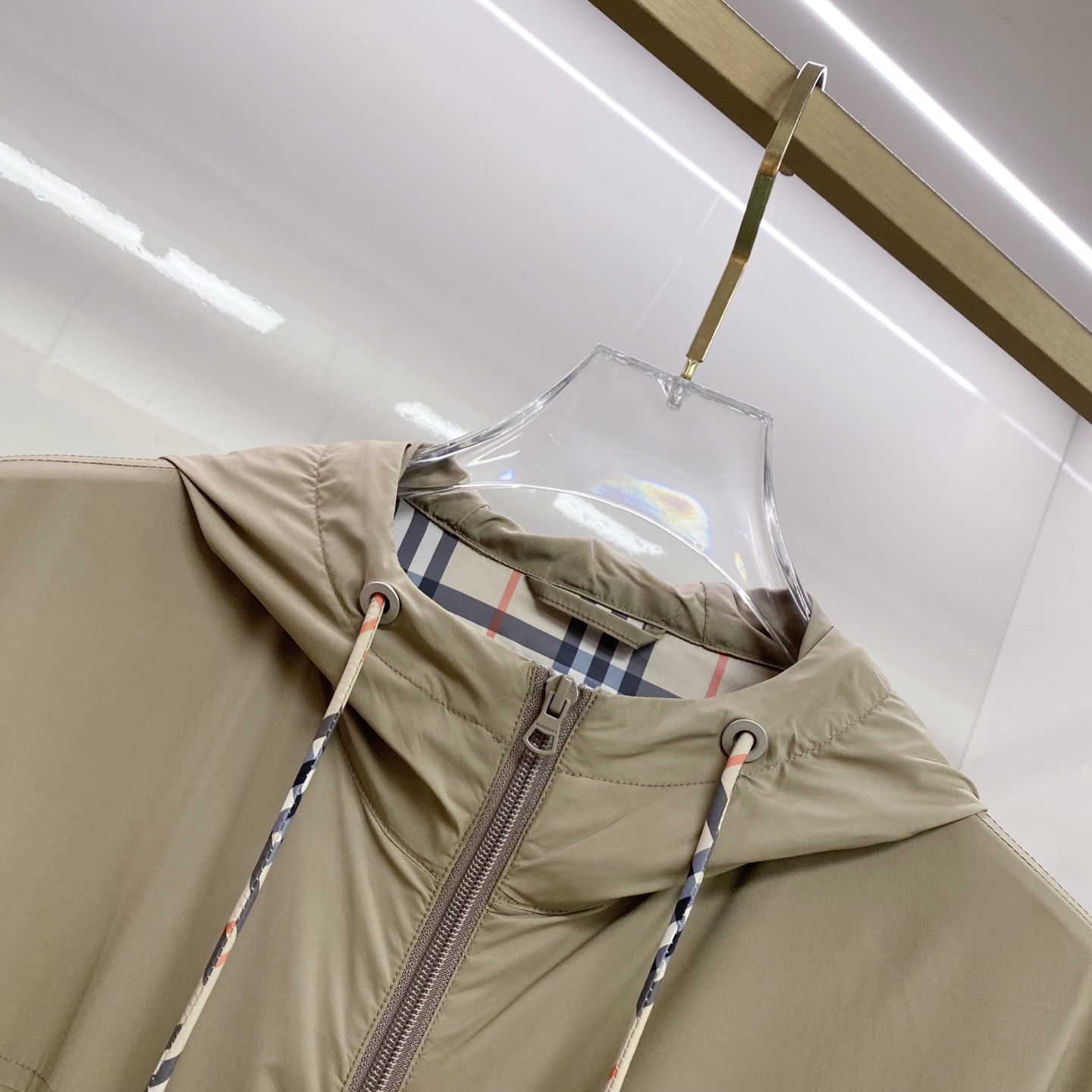 Burberry 巴宝莉 2026ss春季新款连帽夹克外套全高端版本！高定专柜面料辅料，透气舒适度高，细