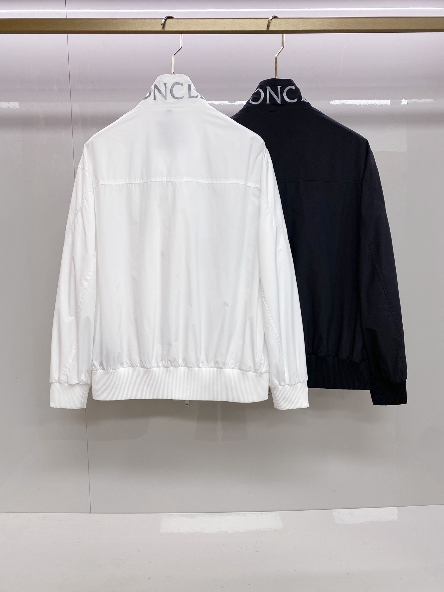 Momcler 蒙口 2026ss春季新款夹克外套全高端版本！高定专柜面料辅料，透气舒适度高，细节无可挑