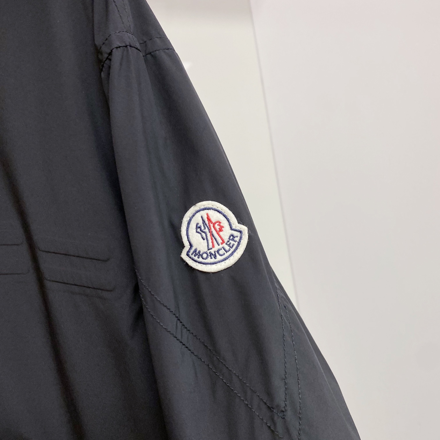 Momcler 蒙口 2026ss春季新款夹克外套全高端版本！高定专柜面料辅料，透气舒适度高，细节无可挑